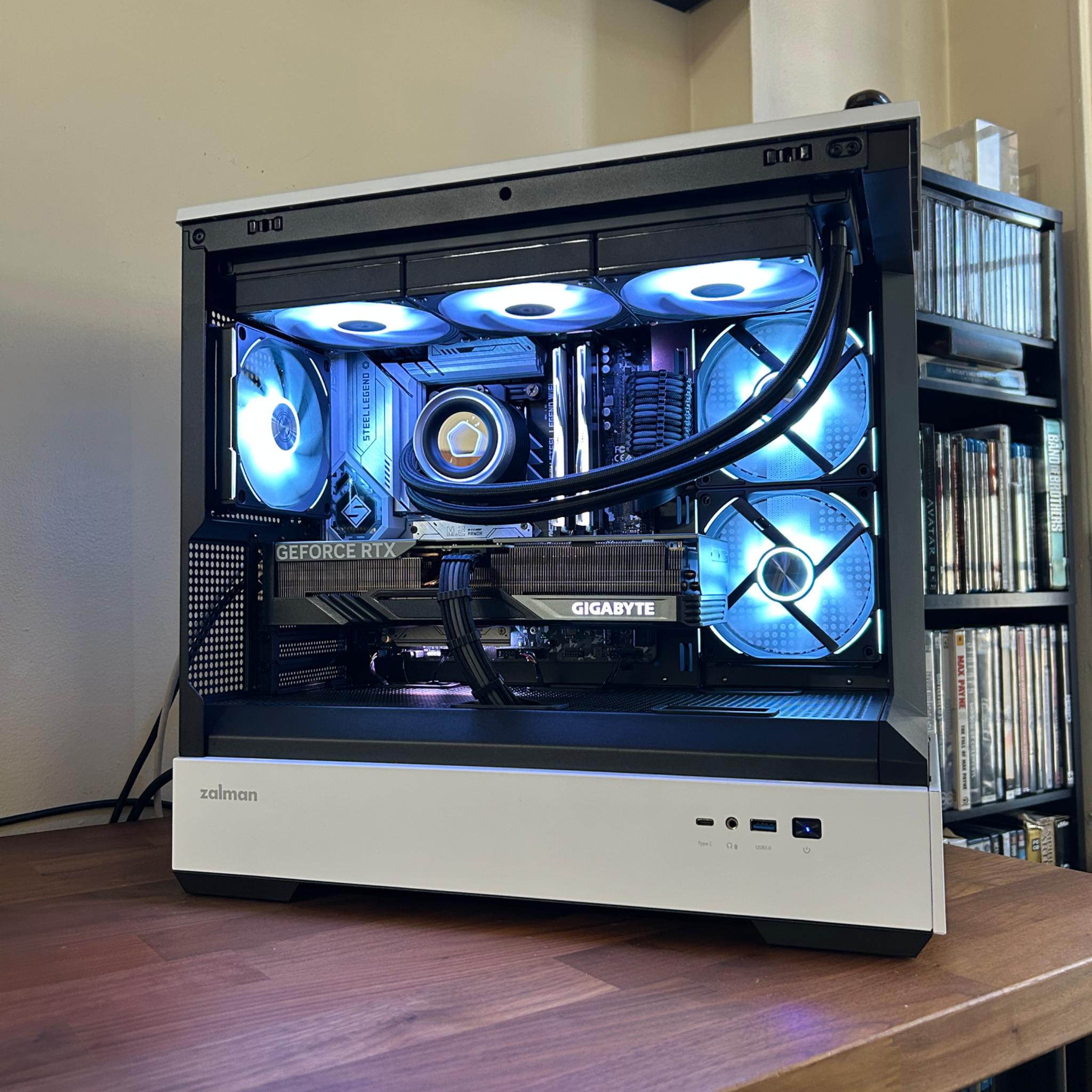 RTX 4070ti Super | Intel i5 14600K | 32GB DDR5 7200MT/s | 2TB SSD | The Legend RTX