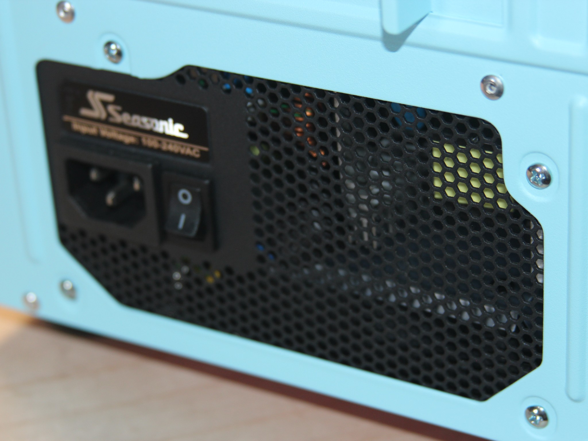 Valentine's Special 1080p Gaming PC | GTX 1080 | Ryzen 7 2700 | 2TB Storage | 16GB DDR4 | Seasonic