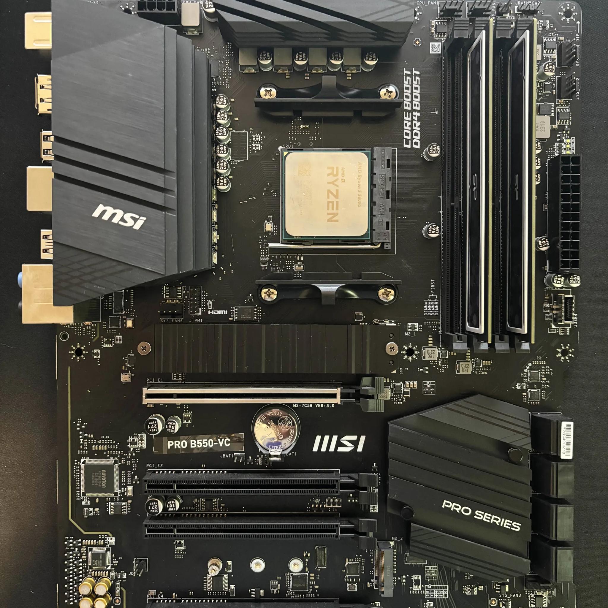 AMD Ryzen 5 5600G 3.9 GHz 6-Core Processor With cooler