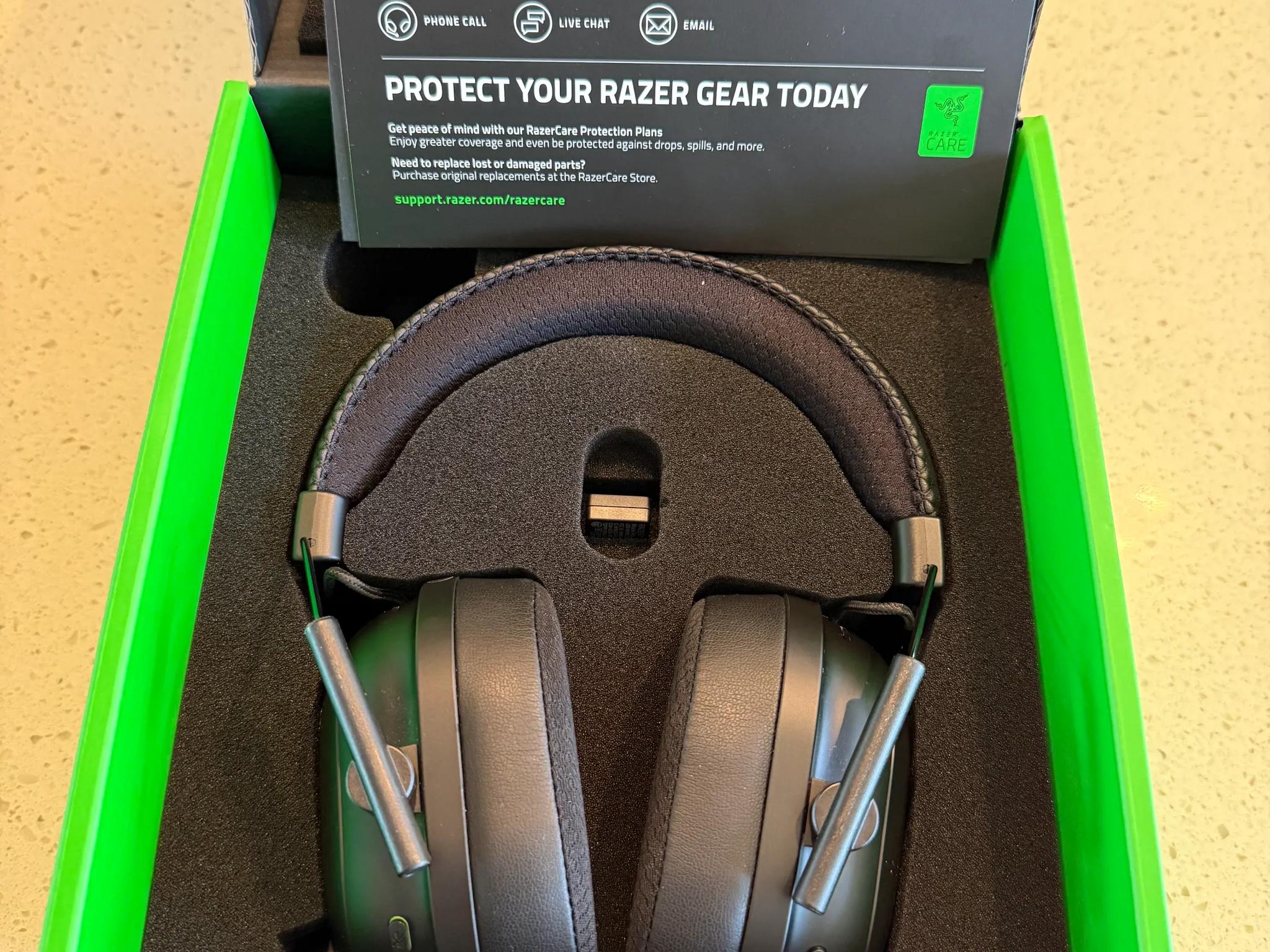 Razer BlackShark V2 Pro 2023 with Wicked Cushions Cooling Gel Cushions
