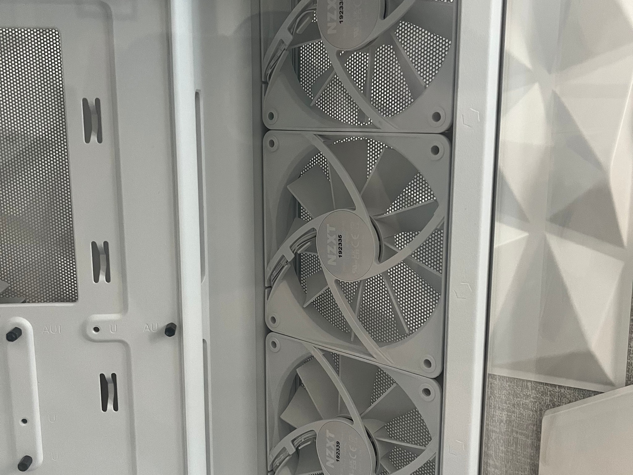 NZXT H6 FLOW MID TOWER AIRFLOW CASE WITH 5 FANS - GREAT CONDITION