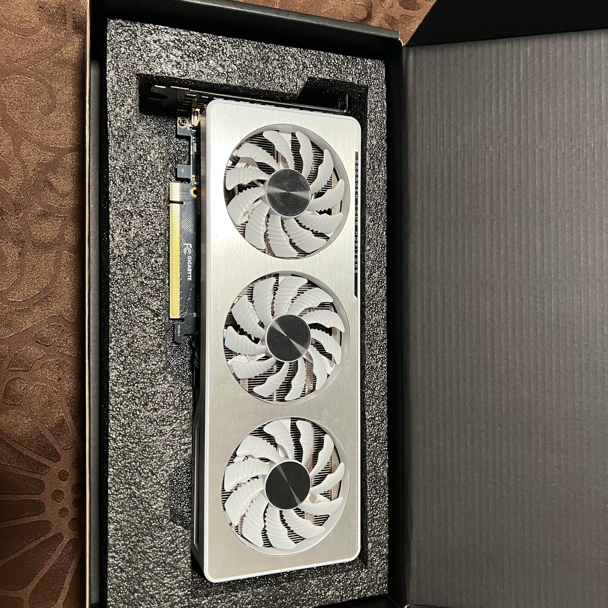 GIGABYTE GeForce RTX 3060 VISION OC 12G Graphics Card