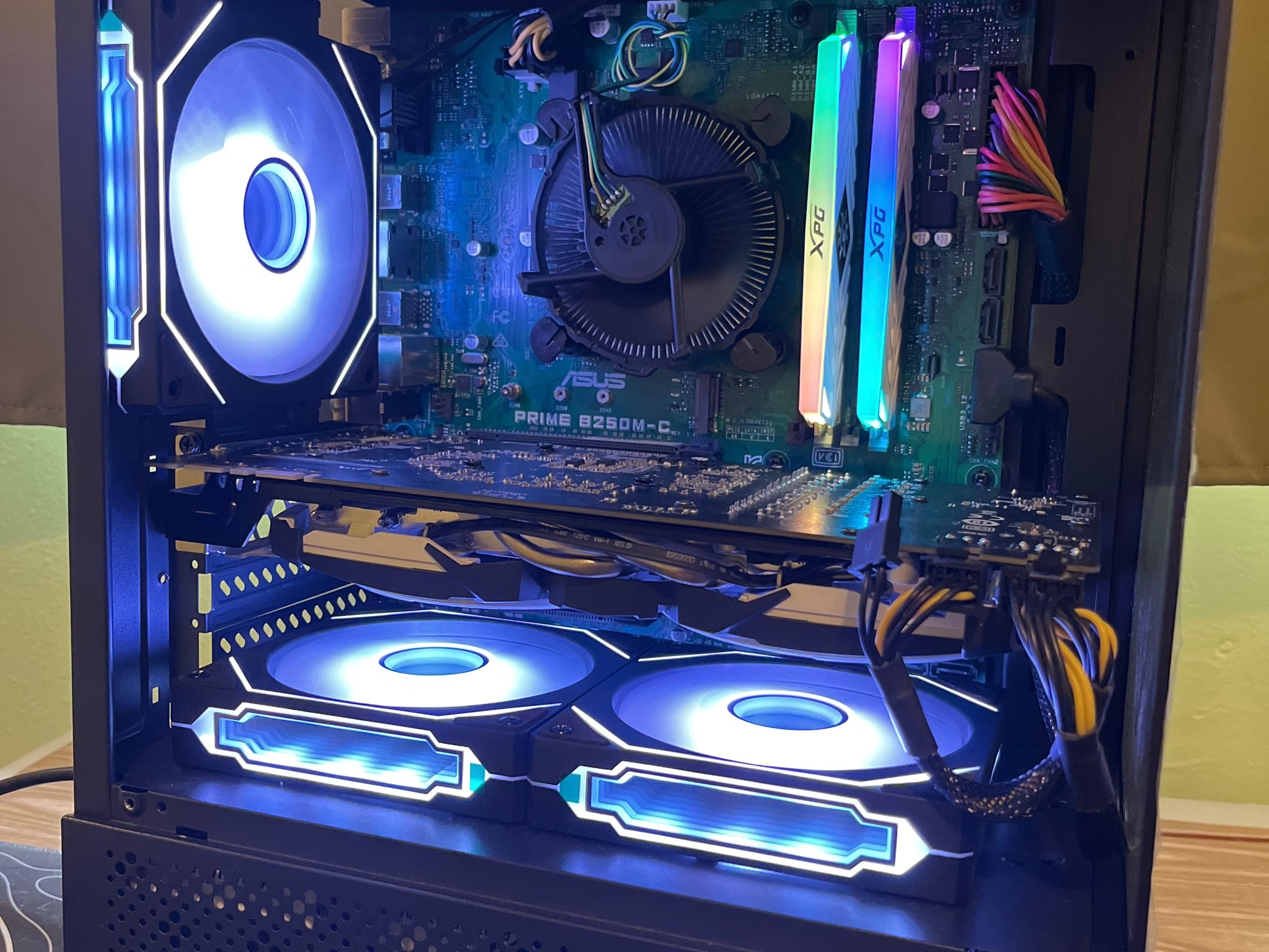 🐍 Venom 🐍 Intel Gaming PC | GTX 1080 8GB | i7-7700 | 16GB RAM | 512 GB SSD | ARGB