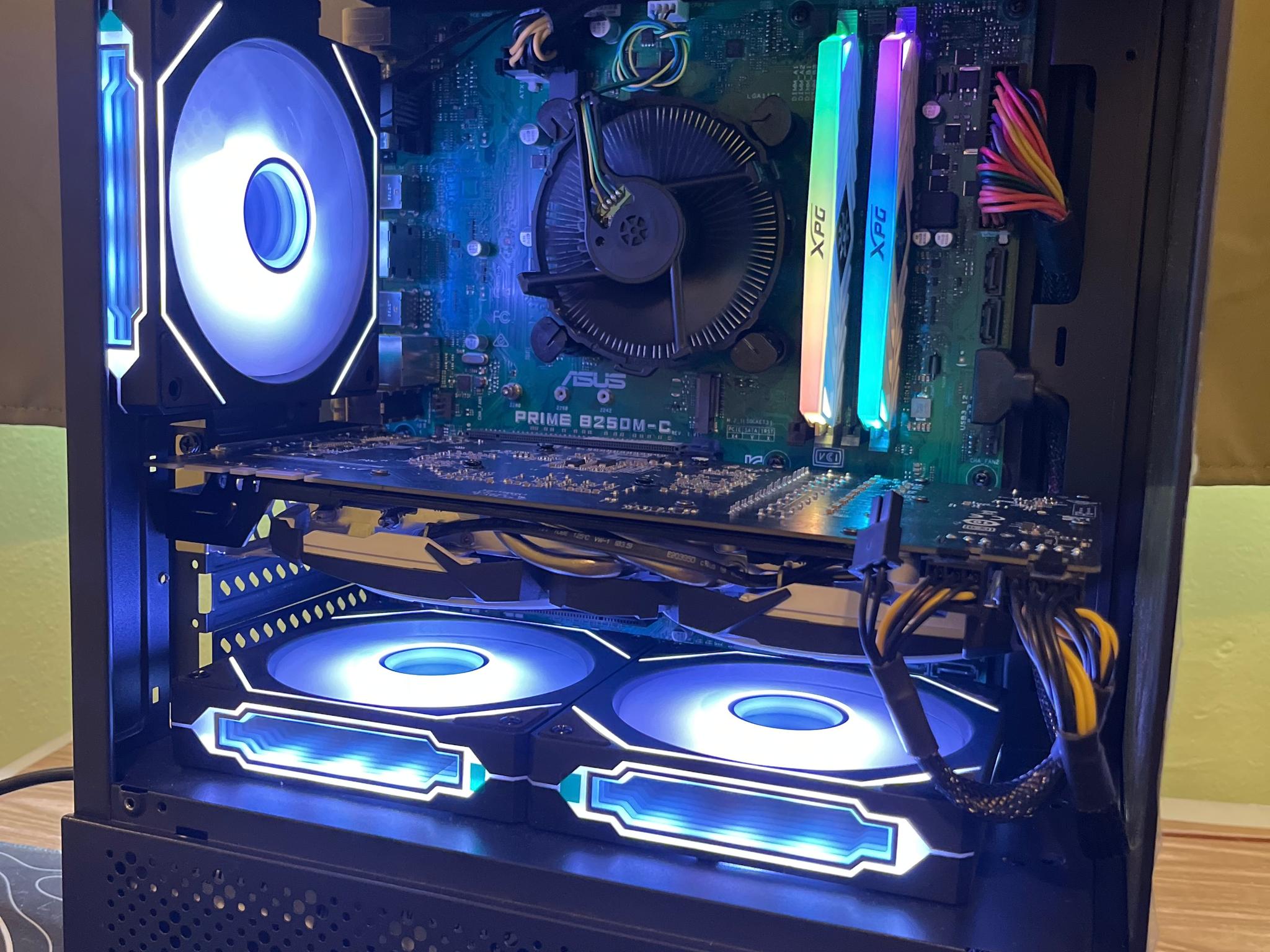 🐍 Venom 🐍 Intel Gaming PC | GTX 1080 8GB | i7-7700 | 16GB RAM | 512 GB SSD | ARGB