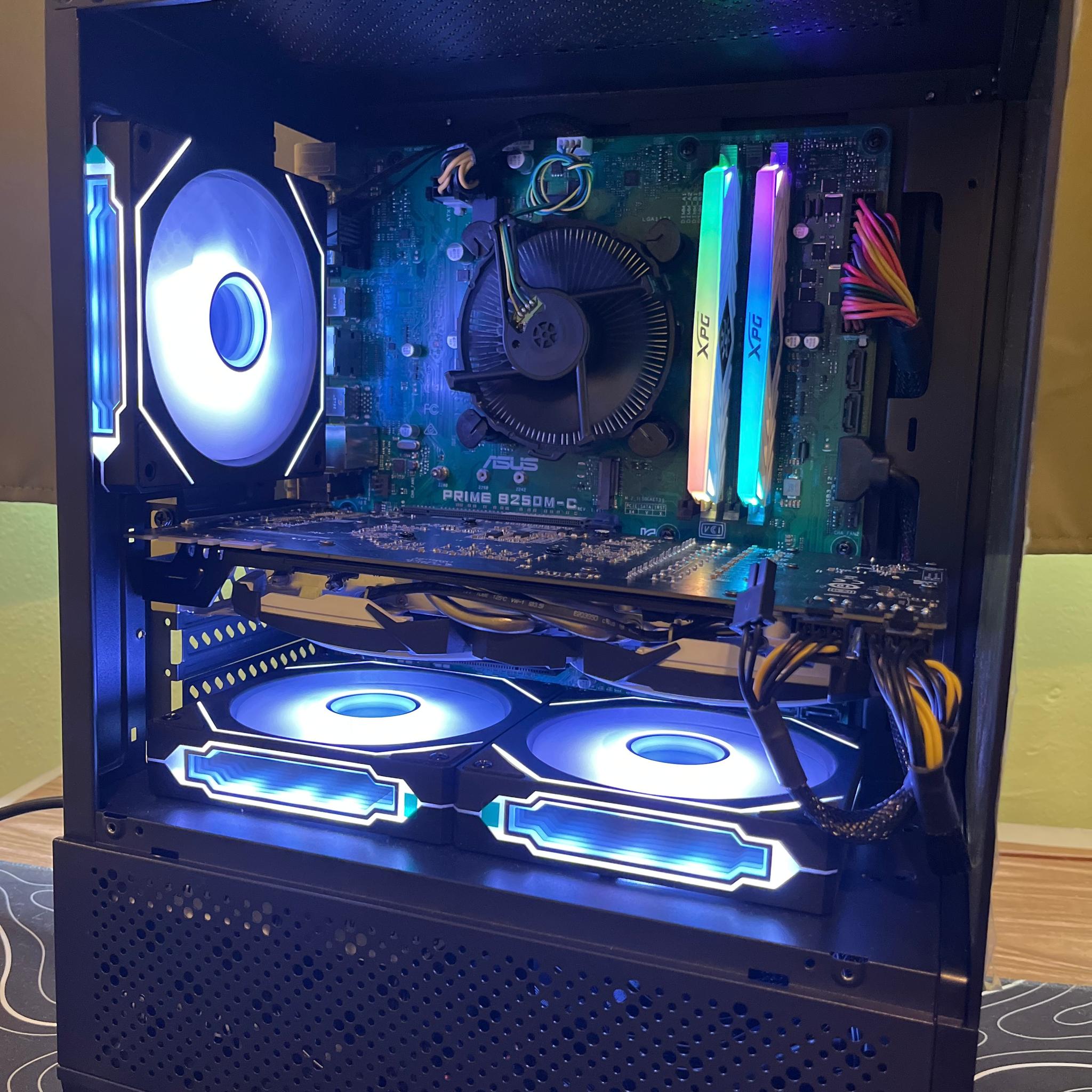 🐍 Venom 🐍 Intel Gaming PC | GTX 1080 8GB | i7-7700 | 16GB RAM | 512 GB SSD | ARGB