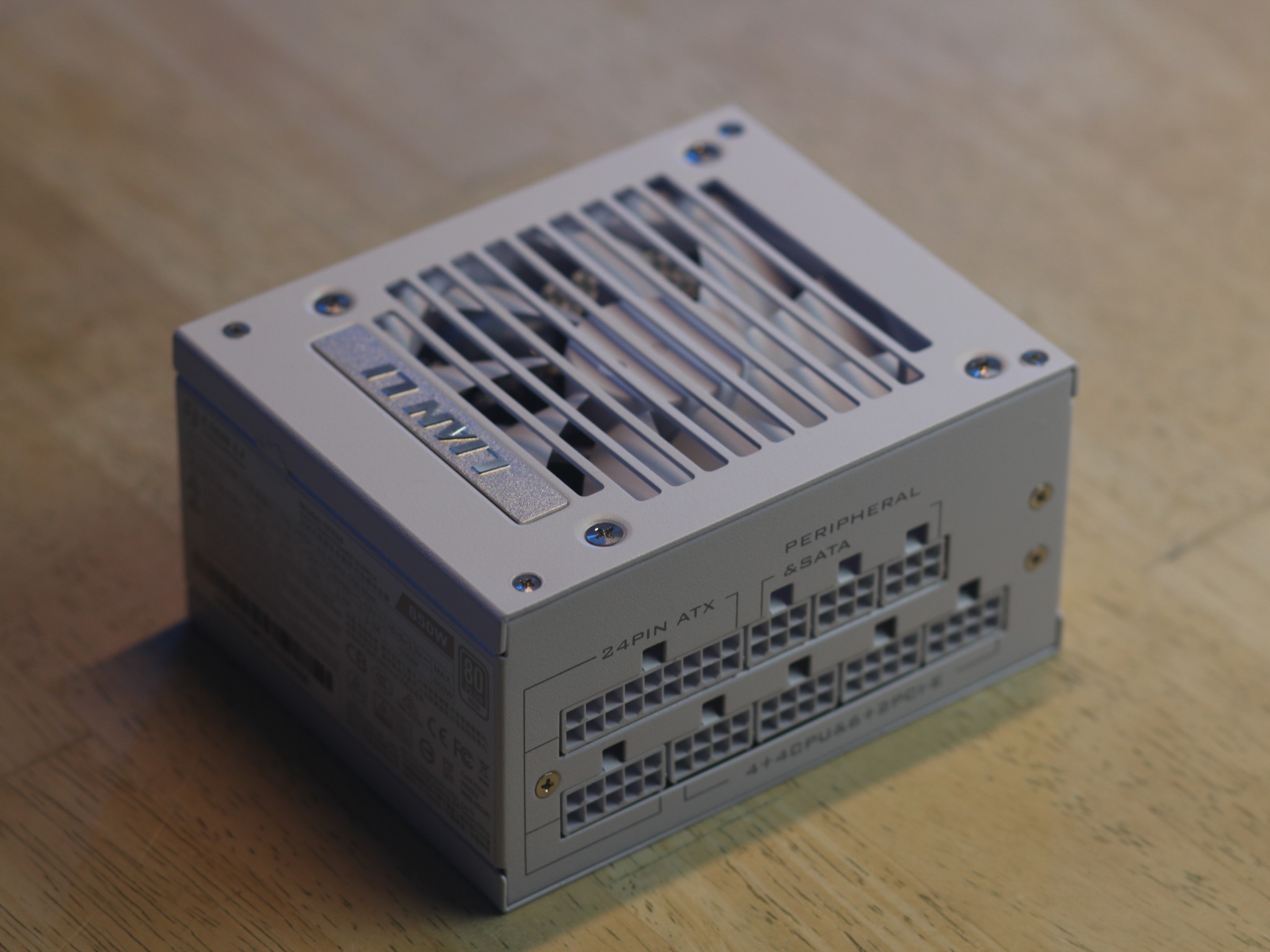 Lian Li SP850 80+ Gold SFX White PSU (Read Desc)