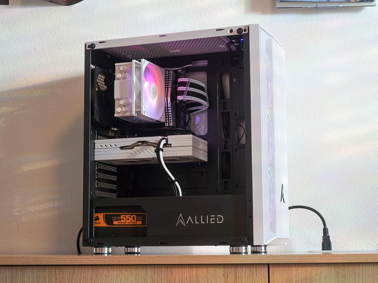 WK7 - Intel i7-7700k / RX 580 8GB / 16GB RAM DDR4 / 512GB NVMe SSD – Budget Gaming PC