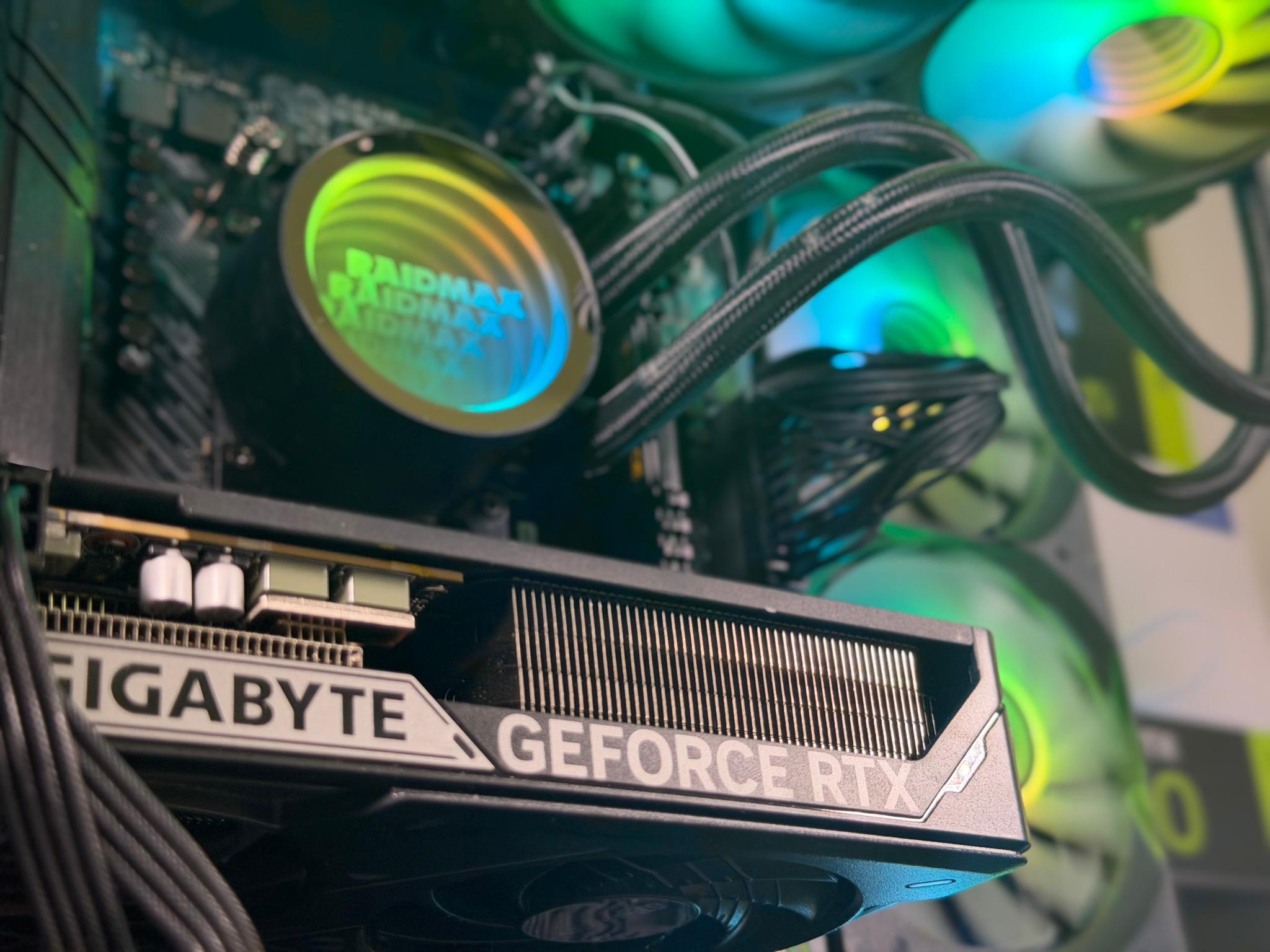 RTX 5060 | 2TB SSD | RYZEN 5 | 16GB RAM