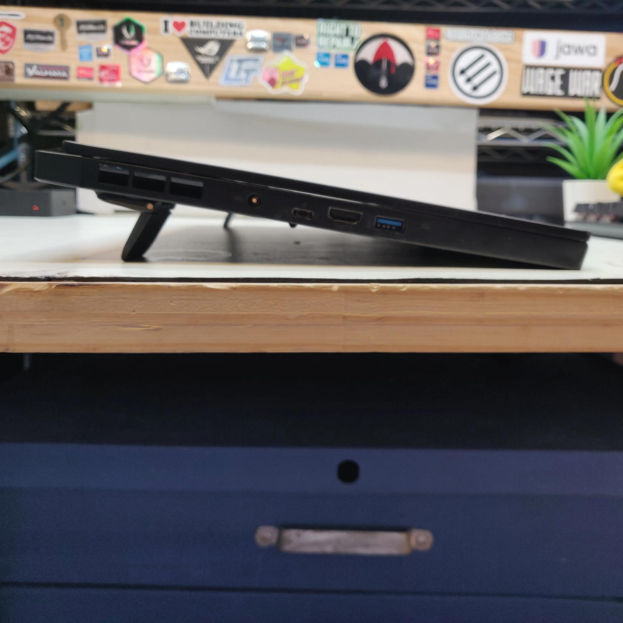 240hz Esports pro Laptop |RTX 2070 i7 10750h | Thunderbolt, USB C PD, IPS, 16gb ram, 1tb NVME, 15.6