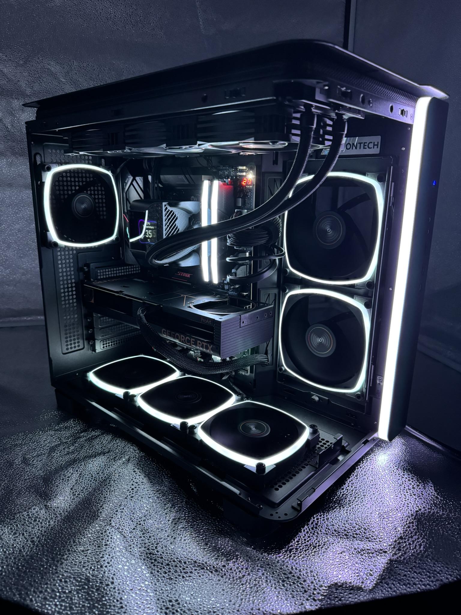 RTX 4070 SUPER | Ryzen 7800X3D | 2TB NVME | WIFI