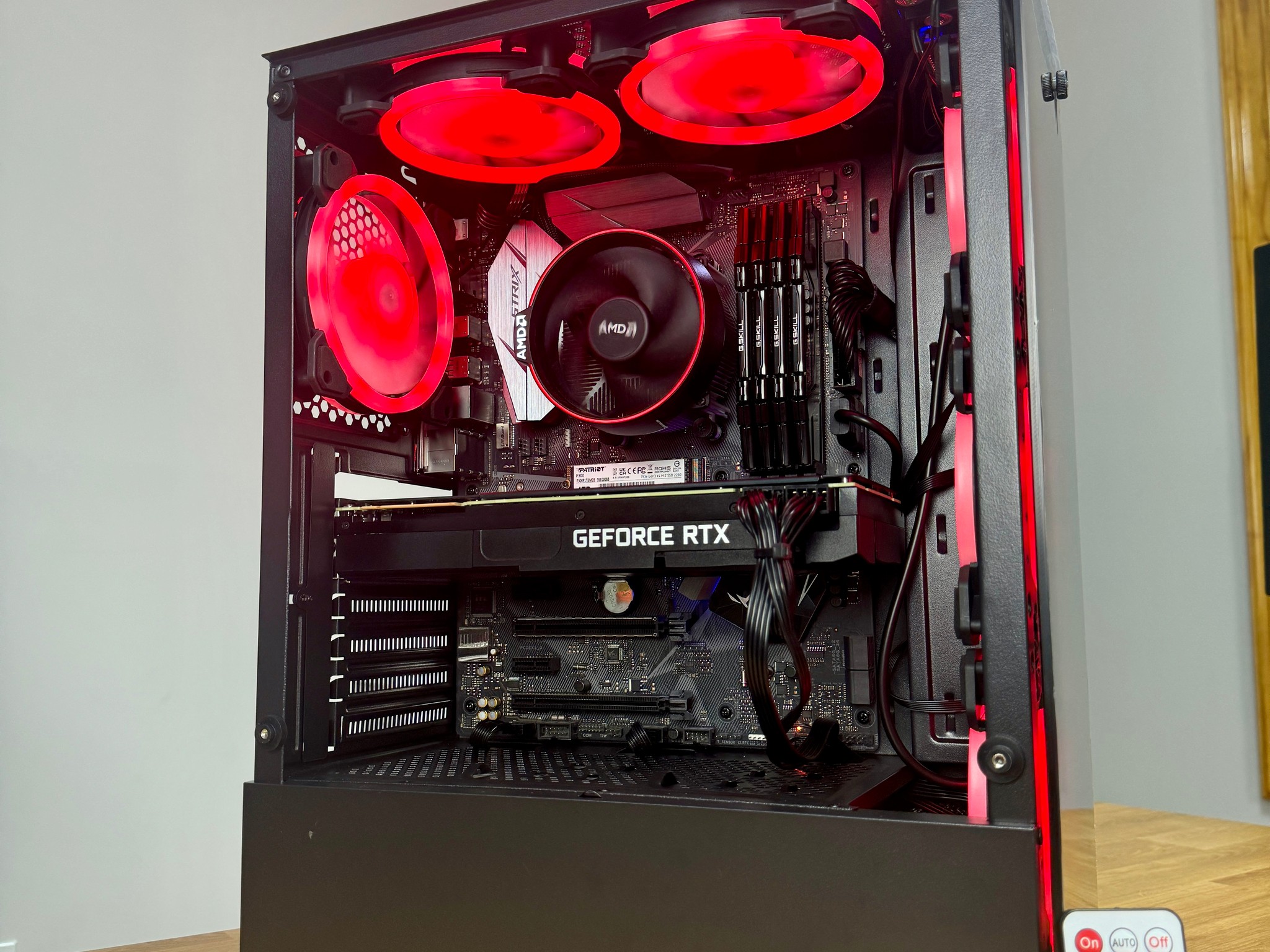 Gaming Streaming PC (RTX 2080 Ti + Ryzen 7 2700)