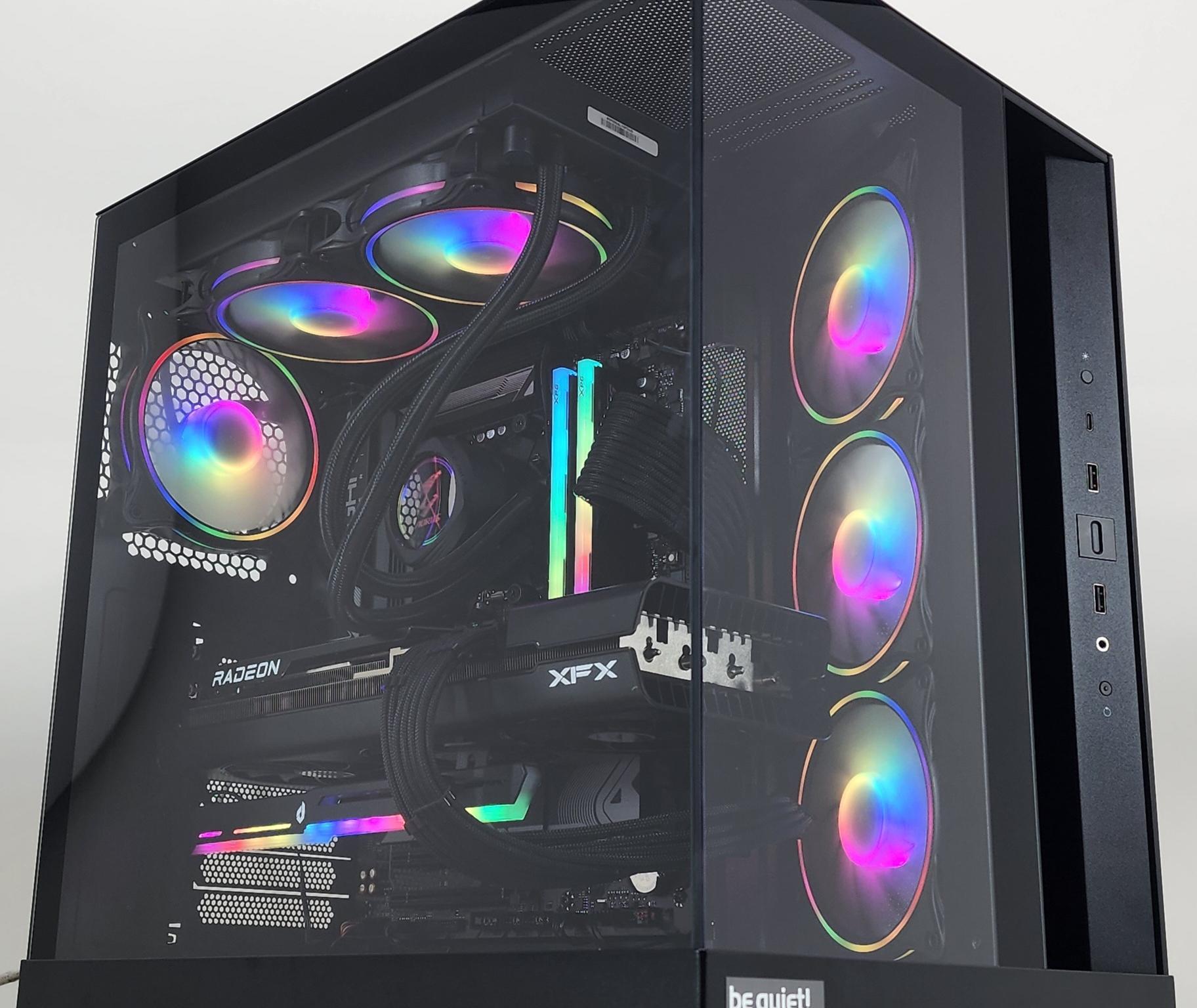 Gaming PC Ryzen 7 7700 32GB RAM 2TB SSD RX 7700 XT 12GB Windows 11 Computer