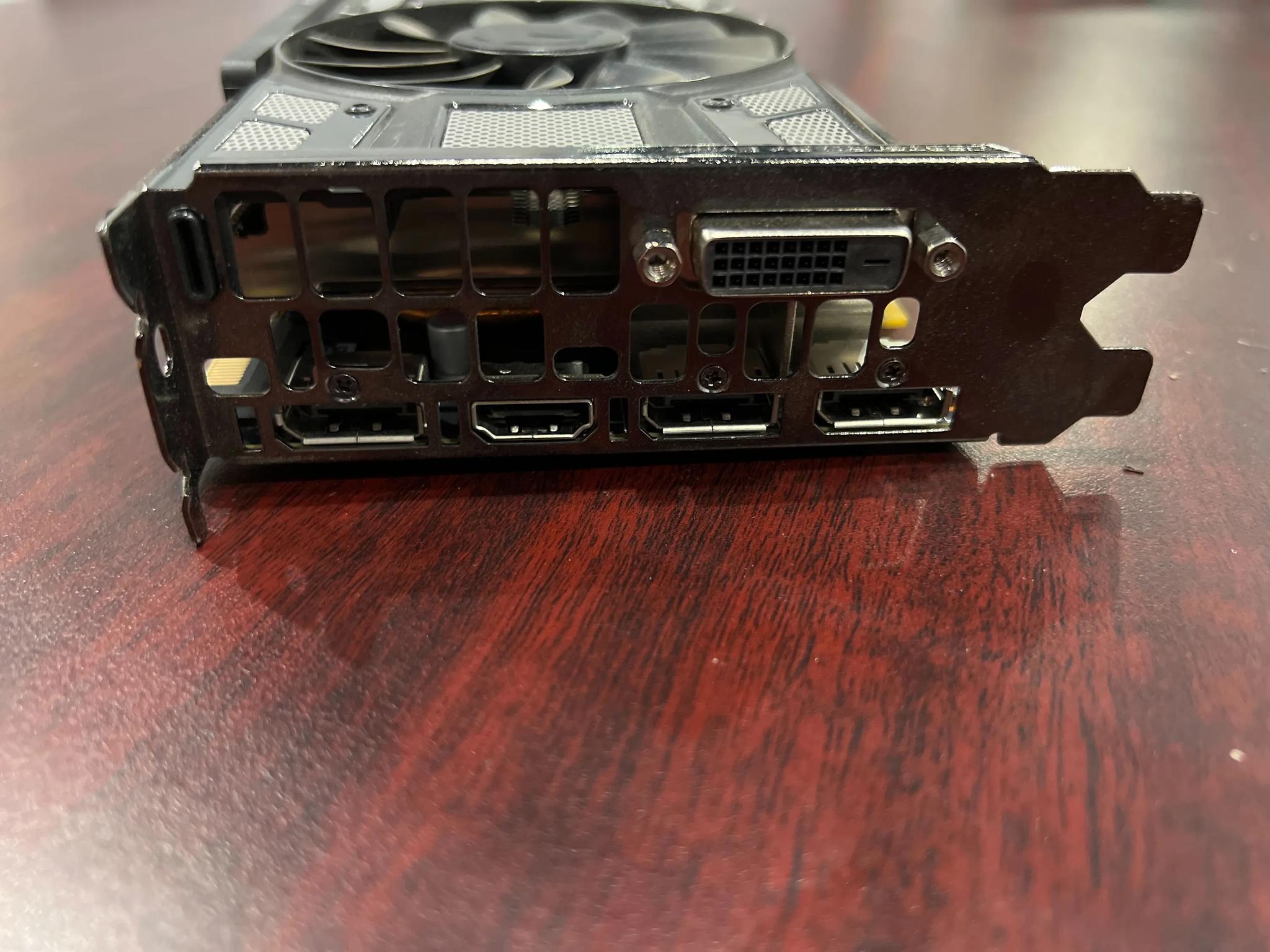 EVGA GeForce GTX 1070 