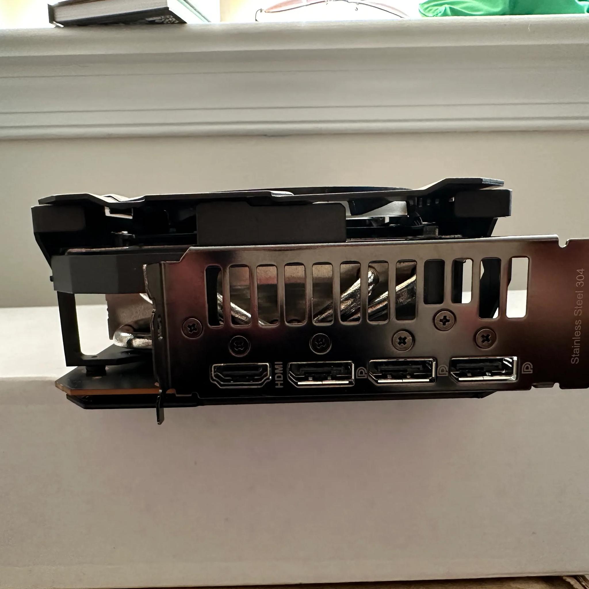 Asus TUF AMD Radeon 6900XT