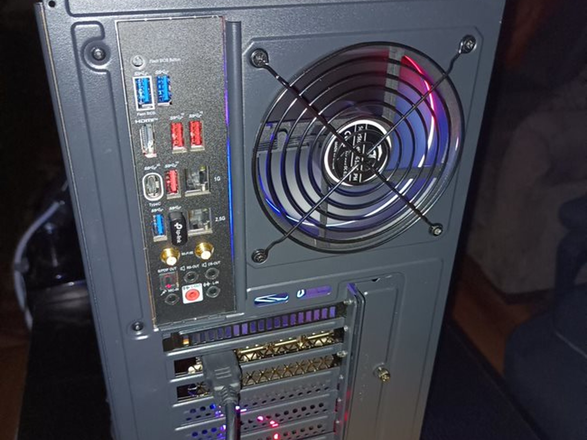 MAGA  PLAY FOR USA  I7 13700k\ZOTAC 3070TI