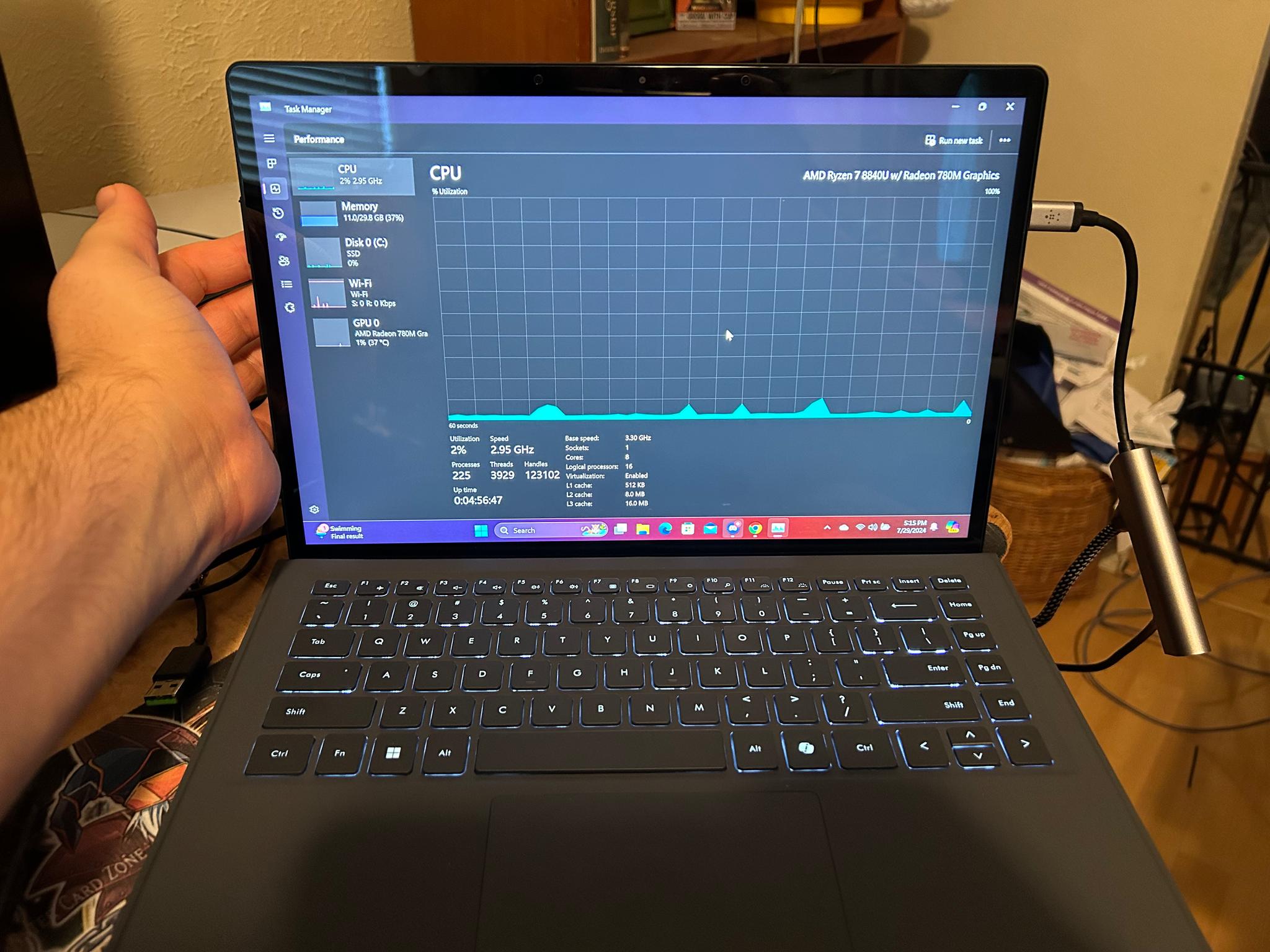 minisforum v3 3-1 tablet pc