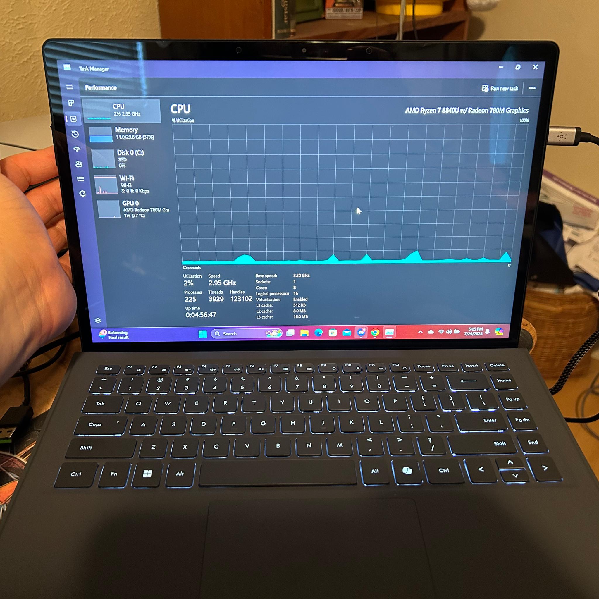 minisforum v3 3-1 tablet pc