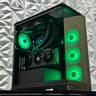 Gaming pc / Ryzen 5 5600x / RTX 5060 / 32GB 3200MHz Ram / 1TB crucial SSD / B550 / windows 11 pro