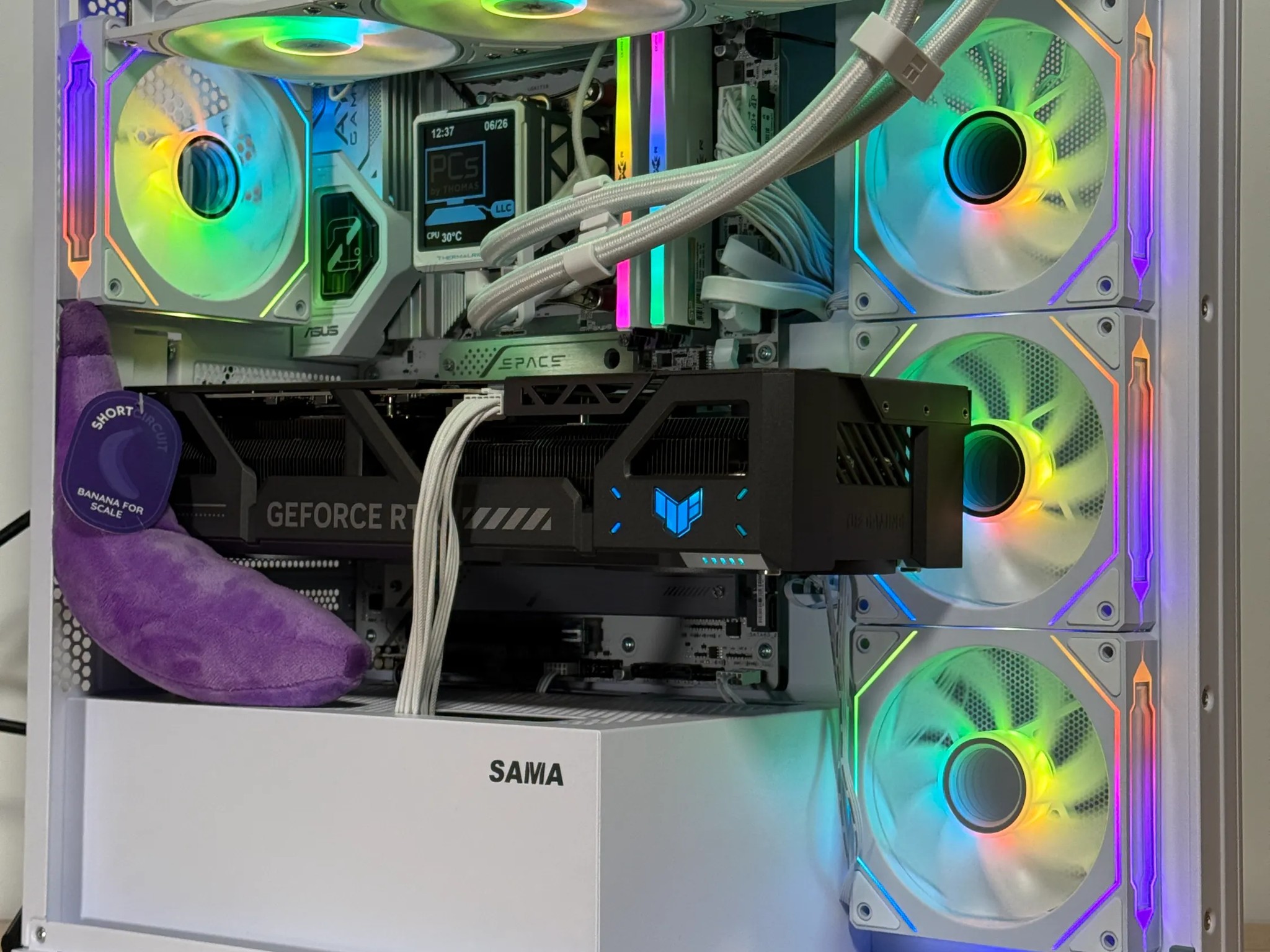 Ryzen 9800x3d RTX 5080 White Gaming PC