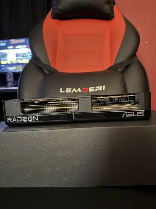 ASUS Dual Fan 7800XT 16GB