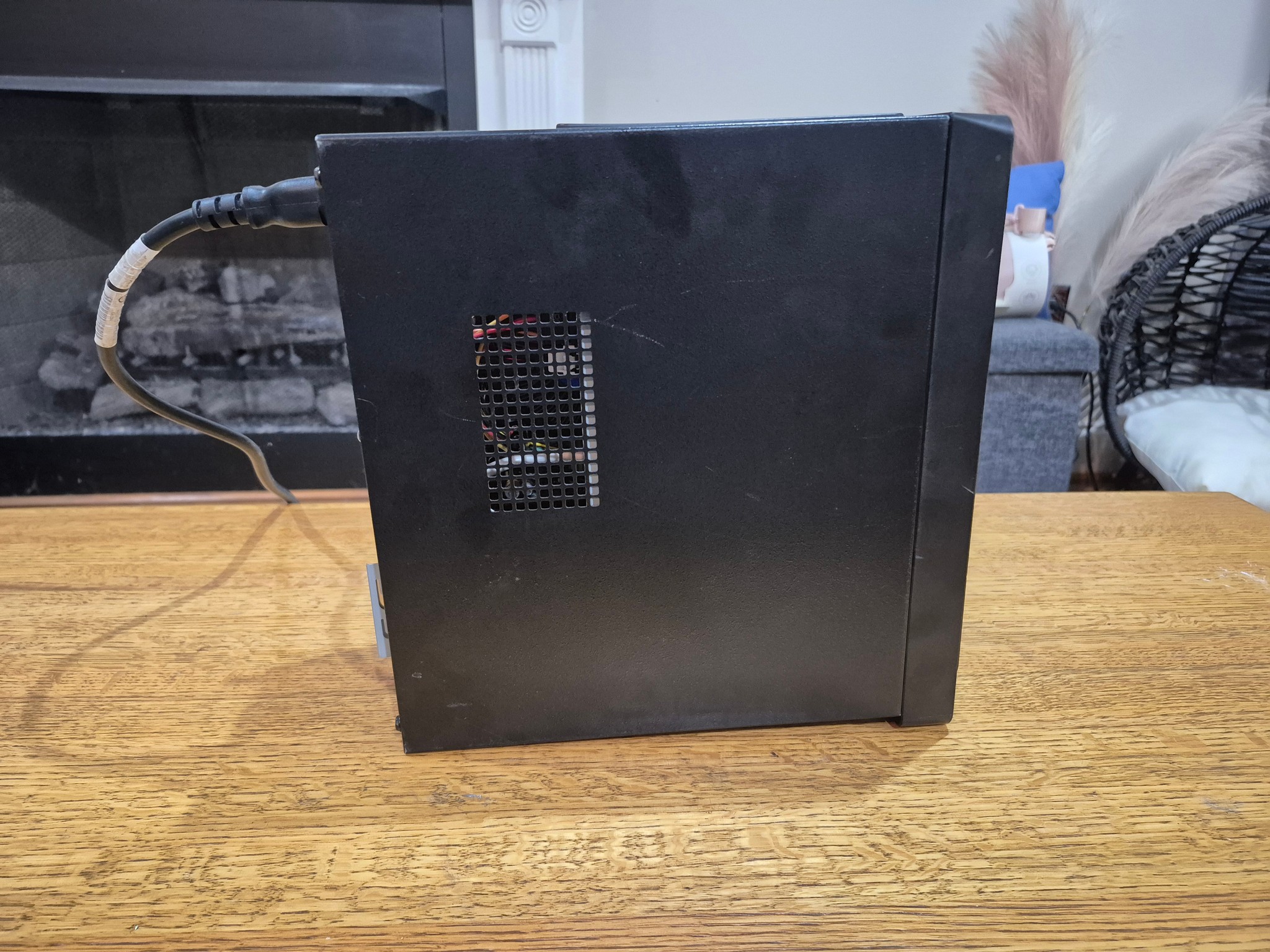 Custom Windows 11 Office PC || i3-6100, AMD R5 240, 128GB SSD, 12GB RAM, Win11, WiFi