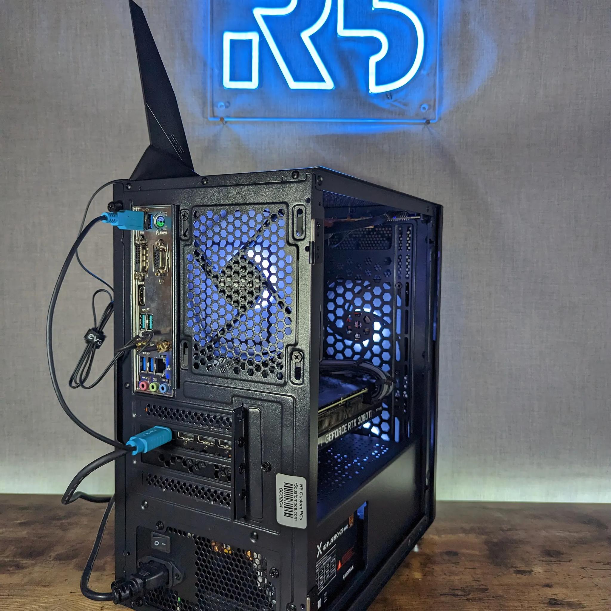 RTX 3060ti // Ryzen 3600x // 16GB 3600Mhz DDR4 // 1TB NVMe SSD // WiFi