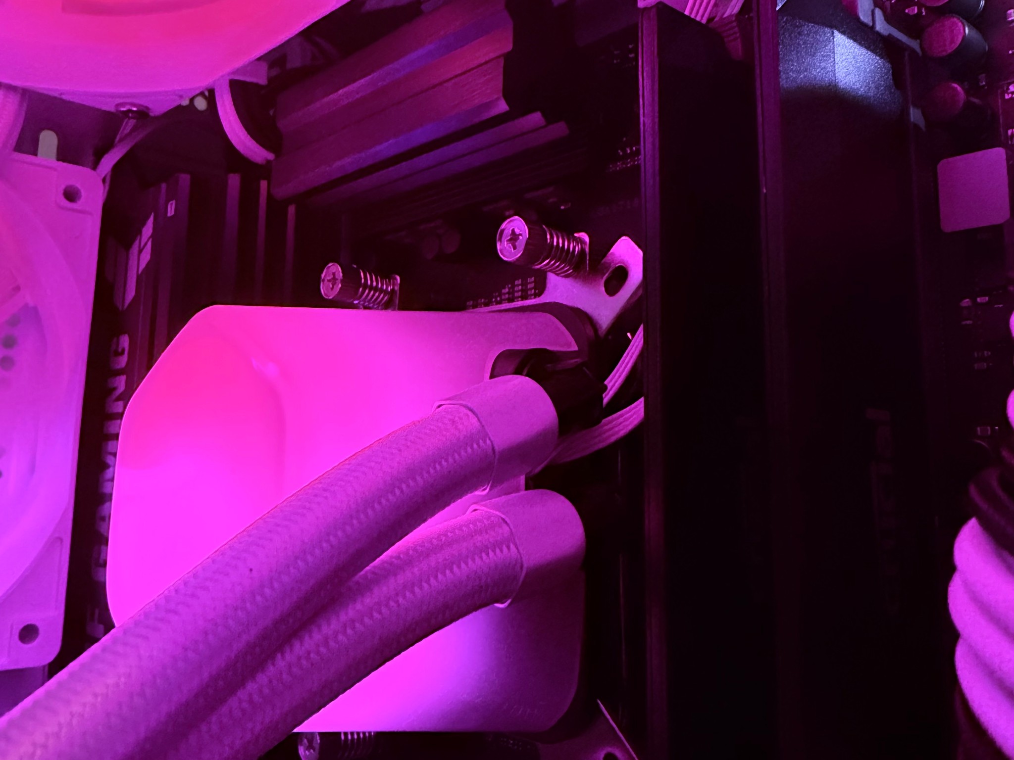 🪐☄️"Celestial Nova"☄️🪐| 1440p/4k Gaming | R7 7800x3D | 4070 Super | 32GB DDR5 | 2tb SSD | WiFi