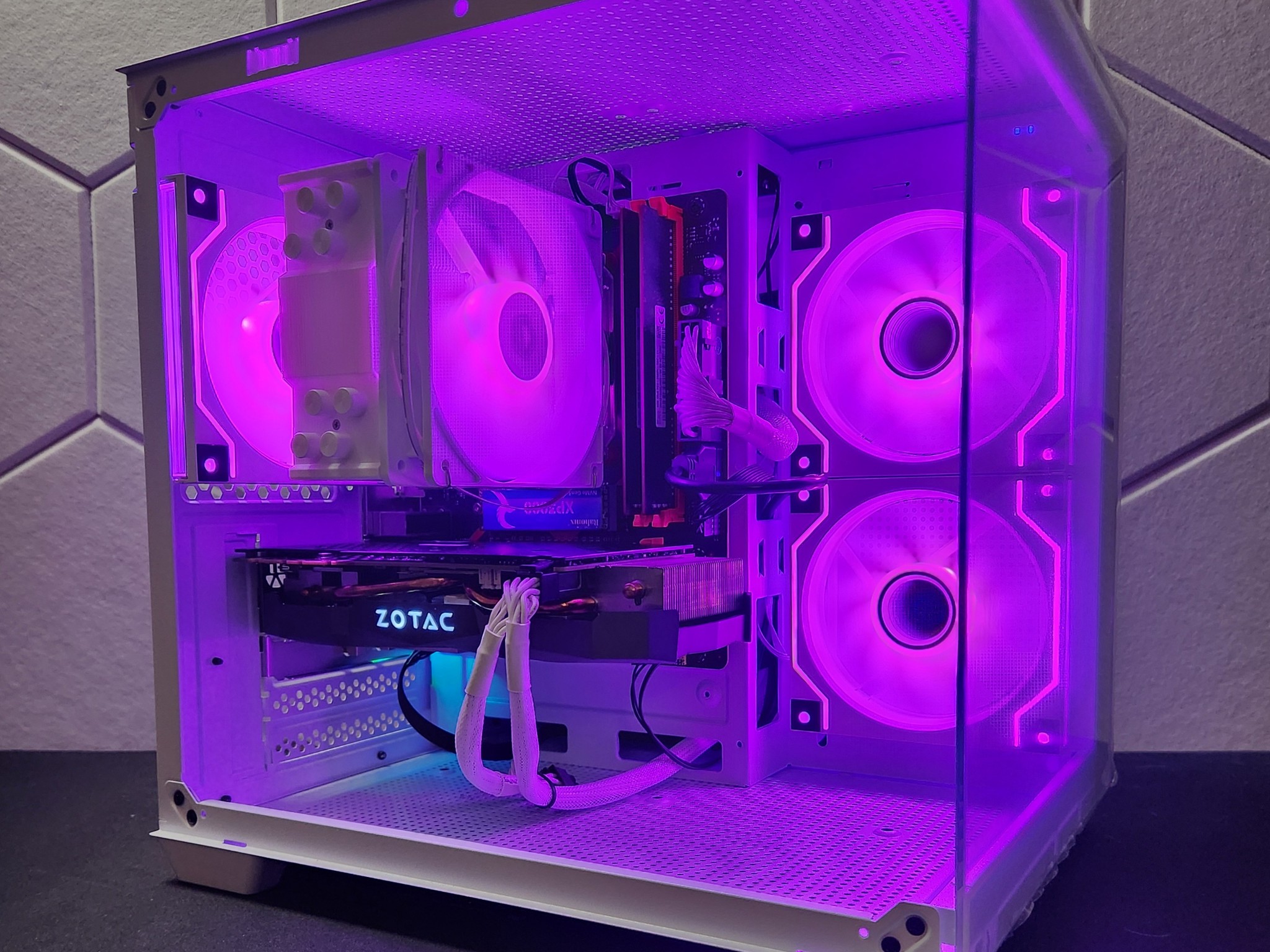"Budget Gaming PC" GTX 1070TI | Ryzen 5 3500X | 16GB DDR4 | 500GB SSD | WIFI+BT