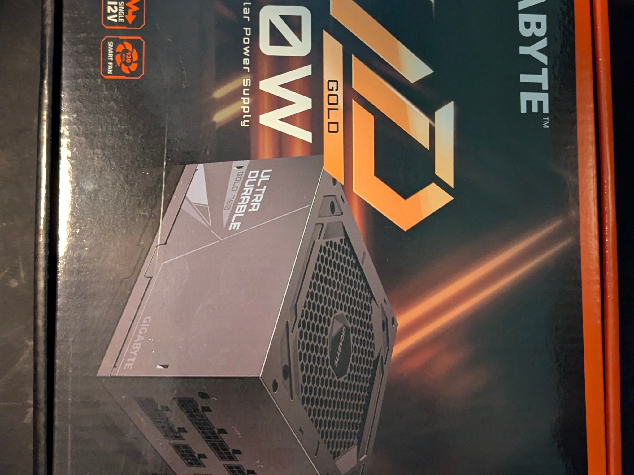 Gigabyte UD750GM 750 W 80+ Gold Certified Fully Modular ATX Power Supply