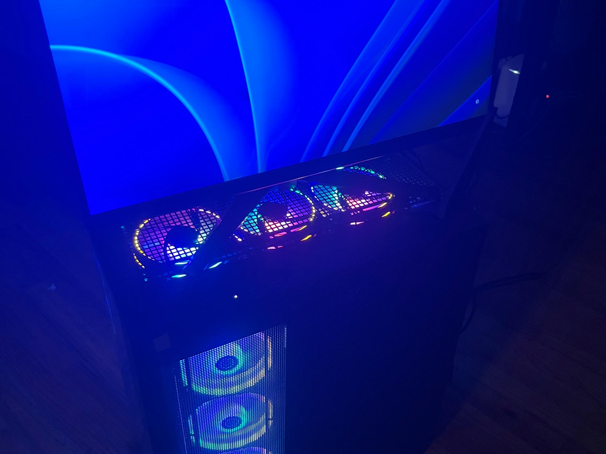 CyberPowerPC Prebuilt 5060 8gb, 1tb storage, 16gb DDR5, Core i5-14400f, Win 11