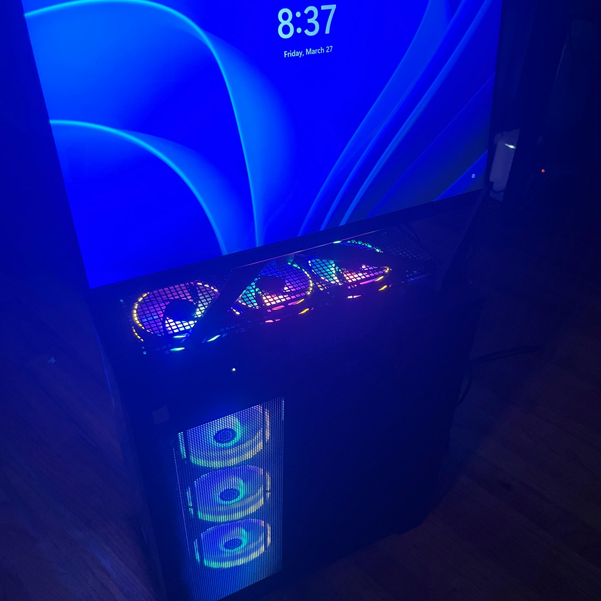 CyberPowerPC Prebuilt 5060 8gb, 1tb storage, 16gb DDR5, Core i5-14400f, Win 11