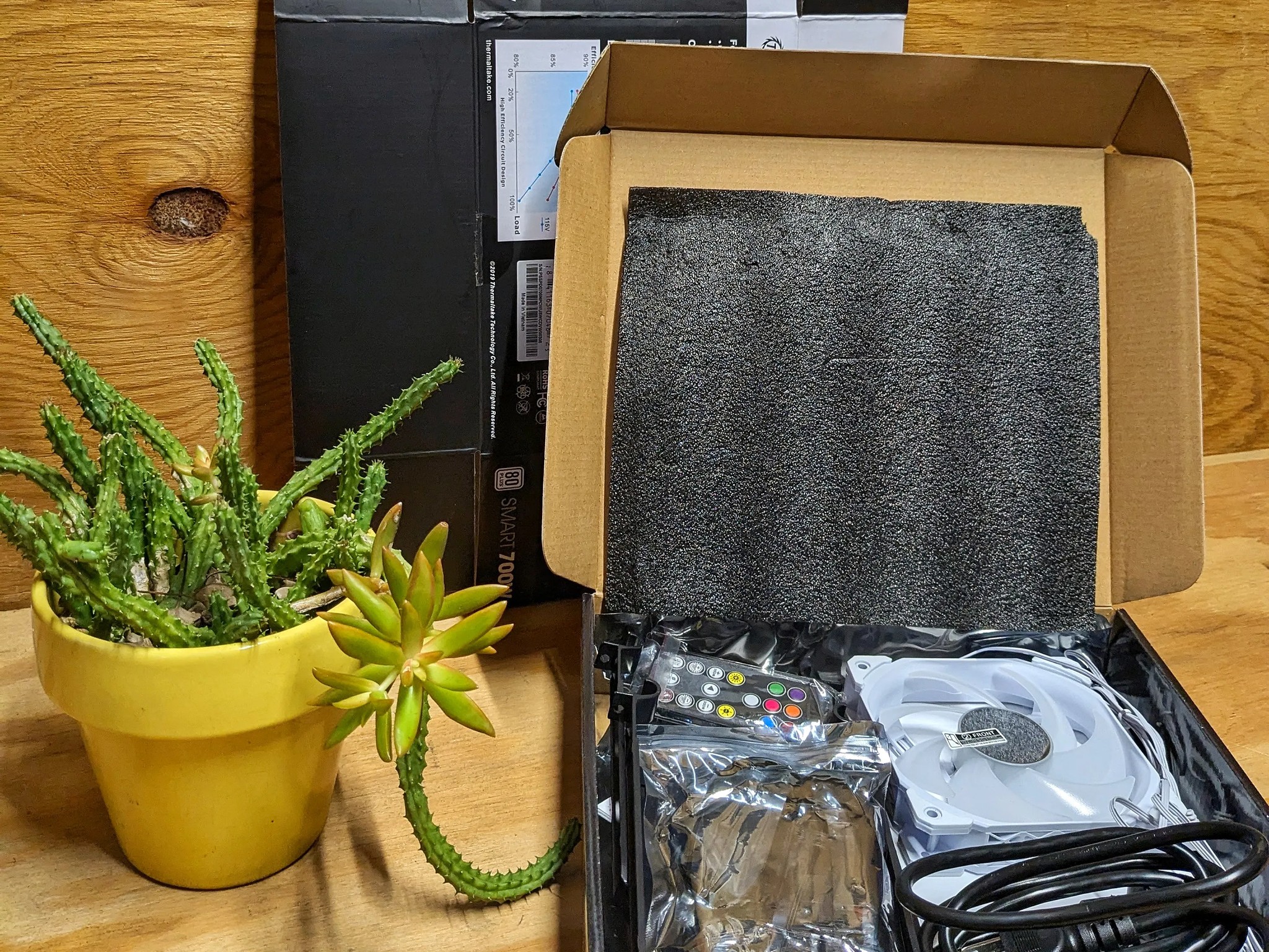 Gaming SALE * AMD Ryzen 3 3200G * AMD RX580 8GB * 16GB DD4 RAM * 128GB M.2 1TB 2.5" SSD * ARGB *