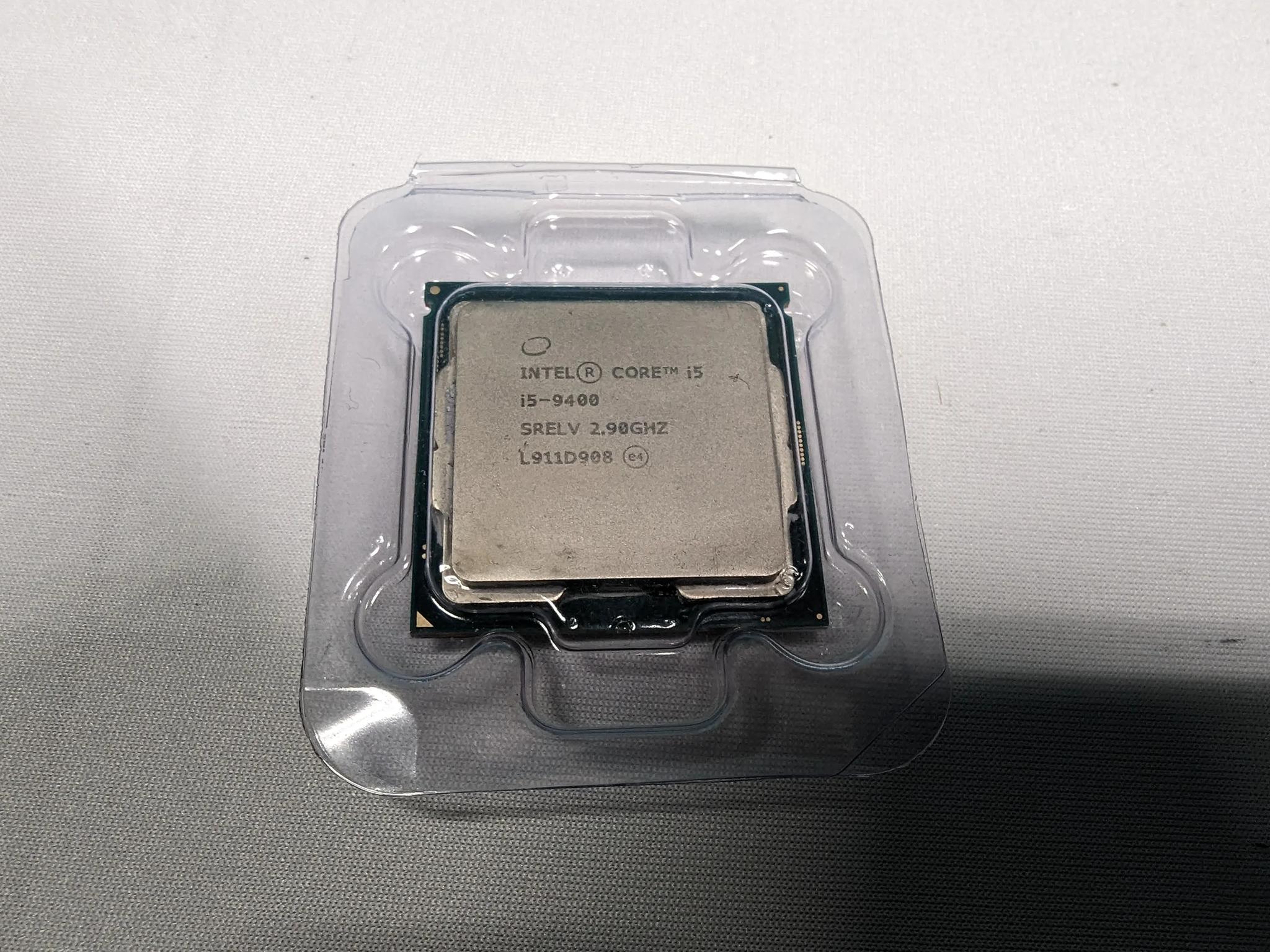 i5-9400 @ 2.9ghz. Free Ship.