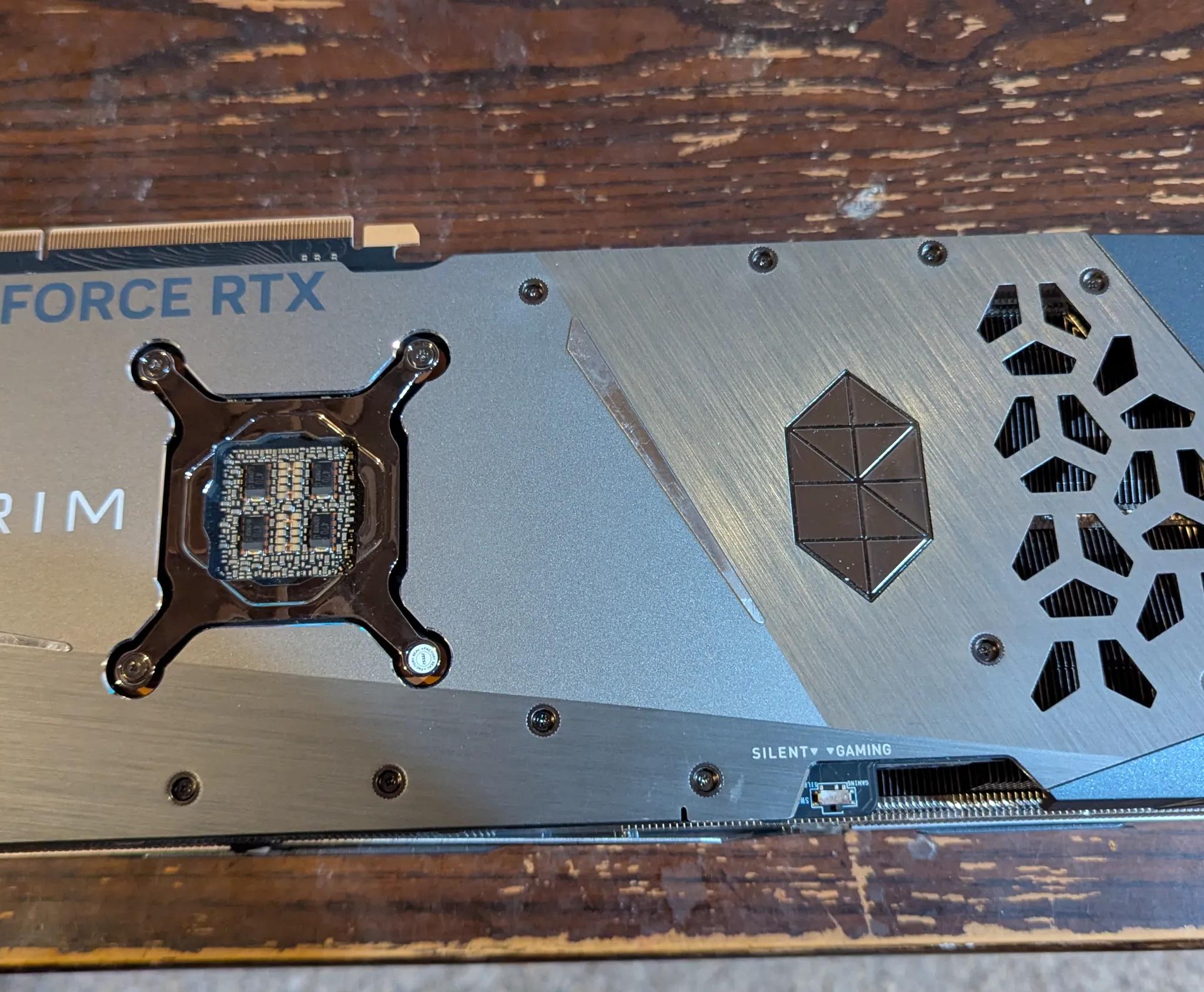 MSI RTX 4090 Suprim