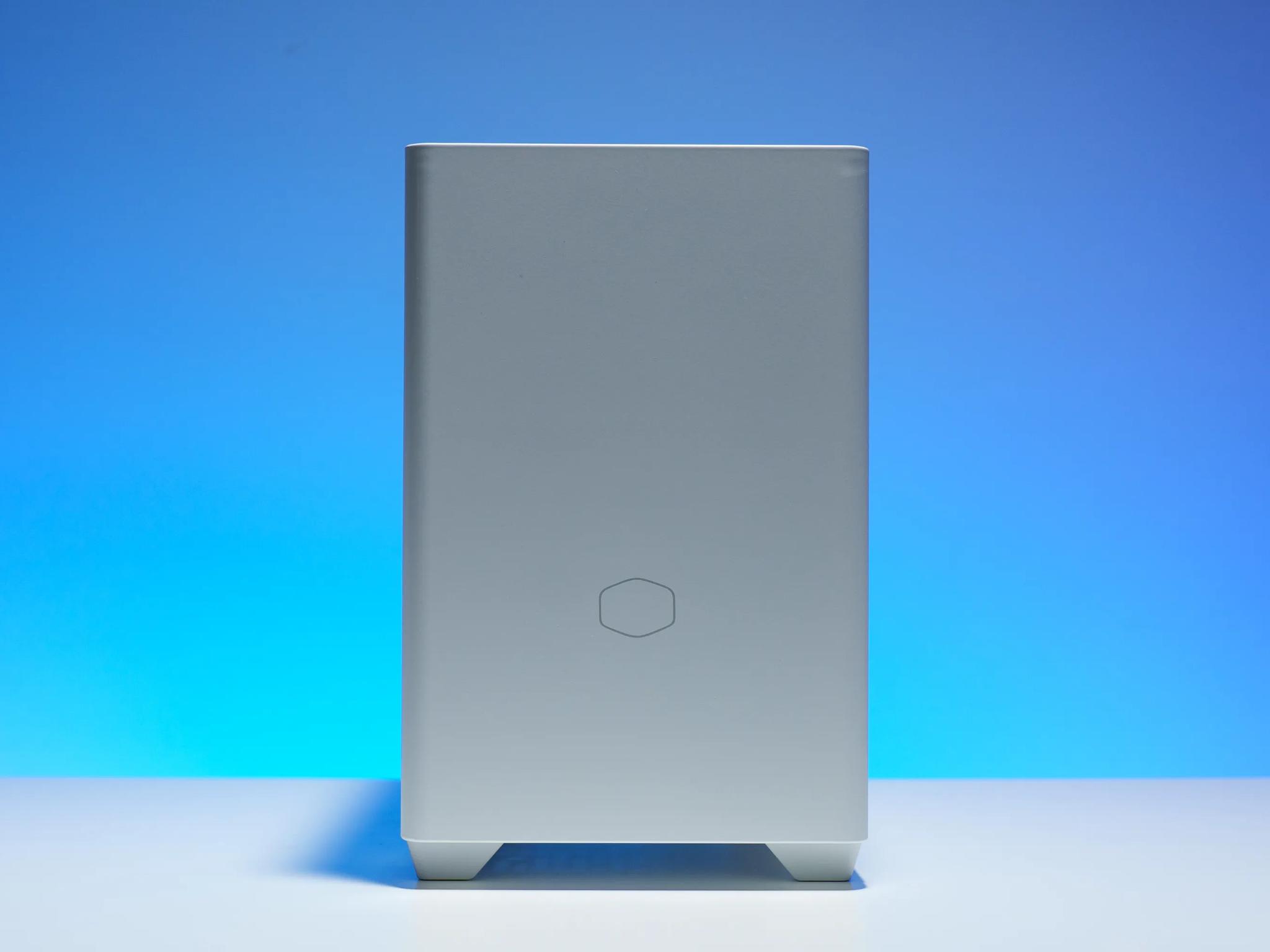 Compact All White Gaming PC | RTX 3070 | Ryzen 7 5700x | Mini-ITX NR200P | ARGB