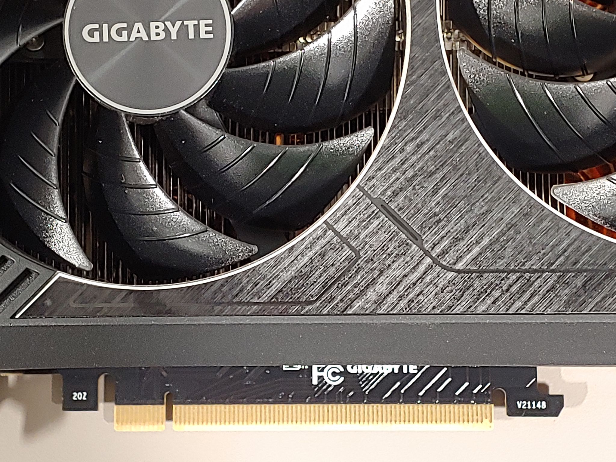 GIGABYTE GeForce RTX 3090 Ti Gaming OC 24GB GDDR6X – Like New – Box & Accessories