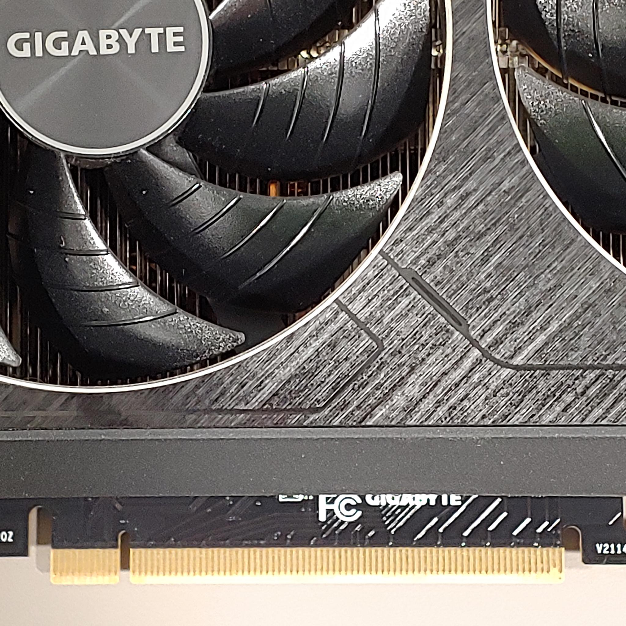 GIGABYTE GeForce RTX 3090 Ti Gaming OC 24GB GDDR6X – Like New – Box & Accessories
