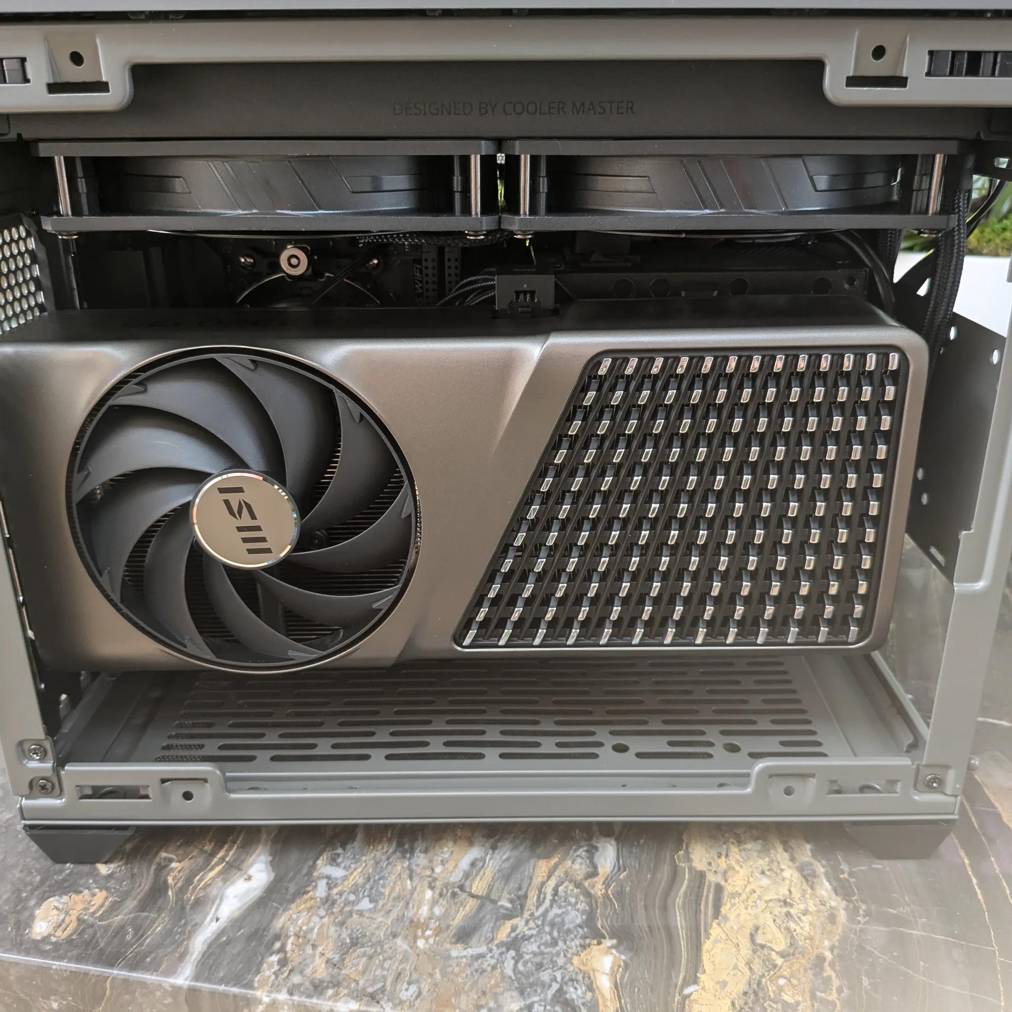 Liquid Cooled NR200 Gaming PC - AMD Ryzen 7 7800X3D, RTX 4070 Ti Super, 32 GB DDR5 RAM, 2 TB SSD