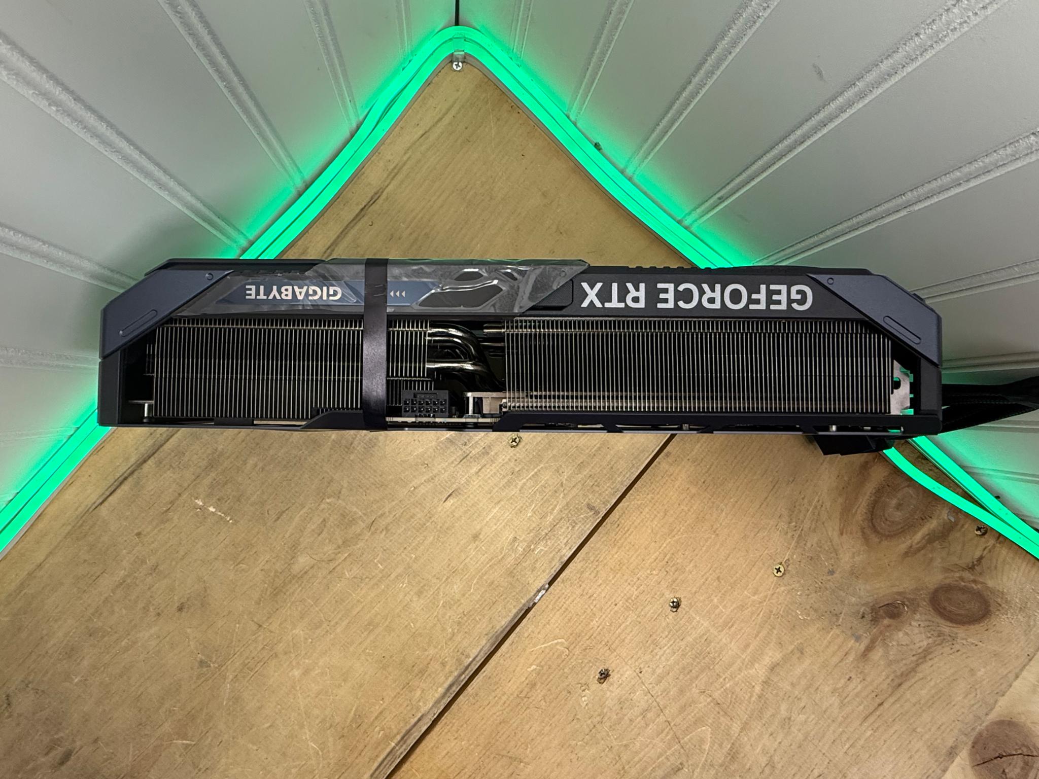 🔥RTX 5090 🔥 was opened and stress tested NO MISSING ROPS I CANT BELIVE I HAD TO CHECK THIS