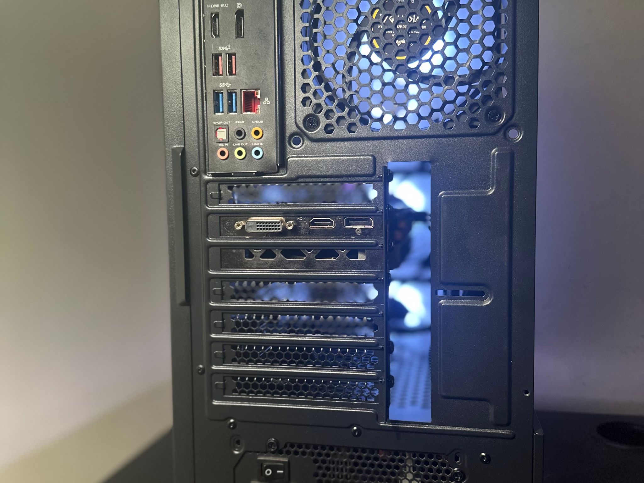 Custom Black Gaming PC | R5 3500x | RTX 2060 | 512GB NVMe