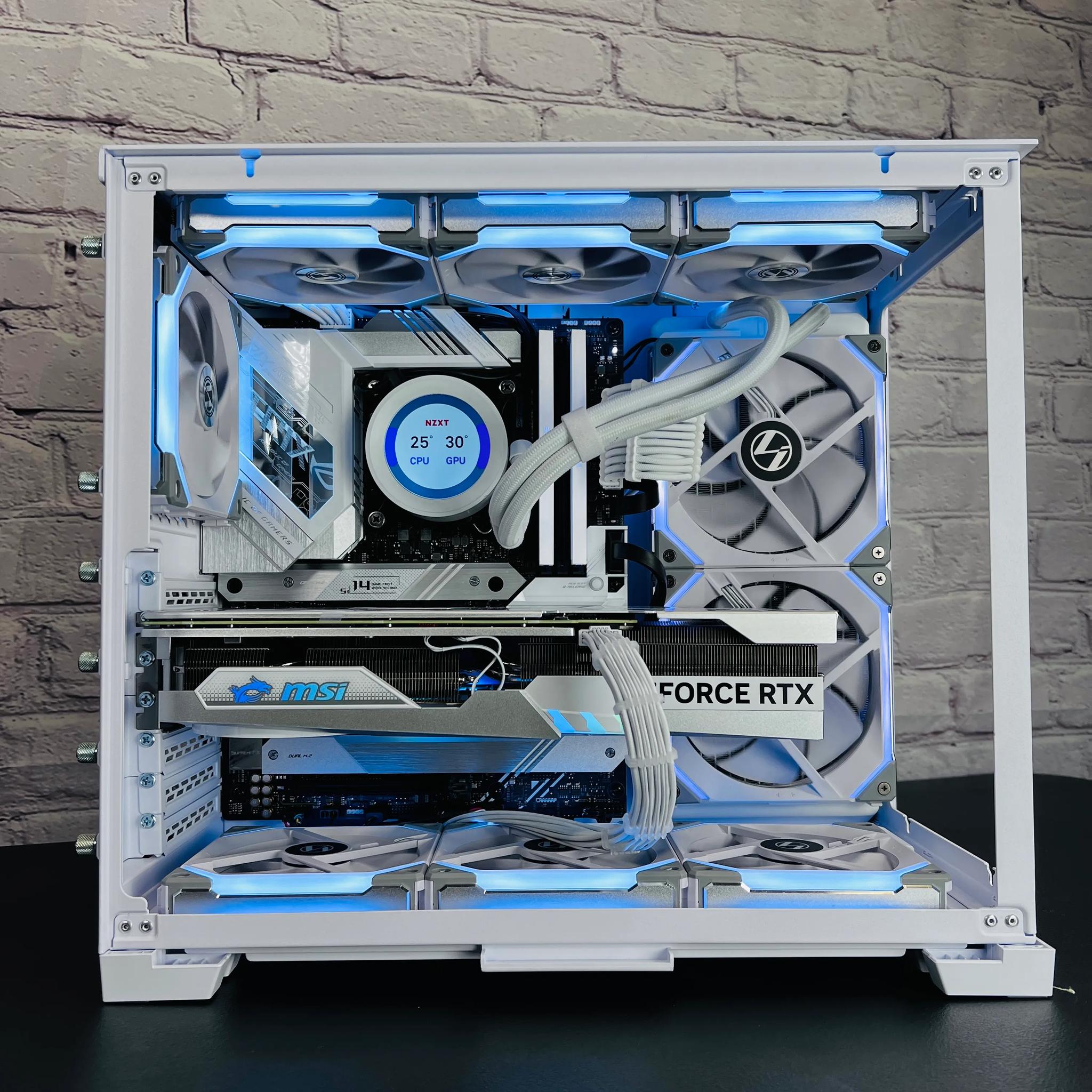 The Classic | i7 12700K RTX 4070 TI 32GB RAM 2TB M.2