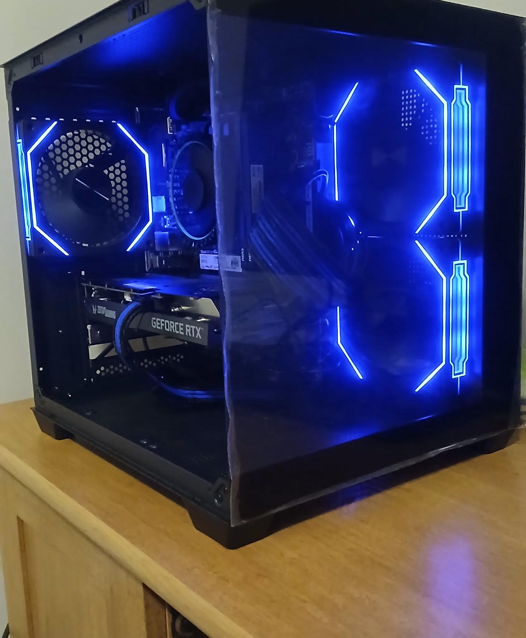 RTX 3060 12GB | Intel i3 12100F | 16GB RAM