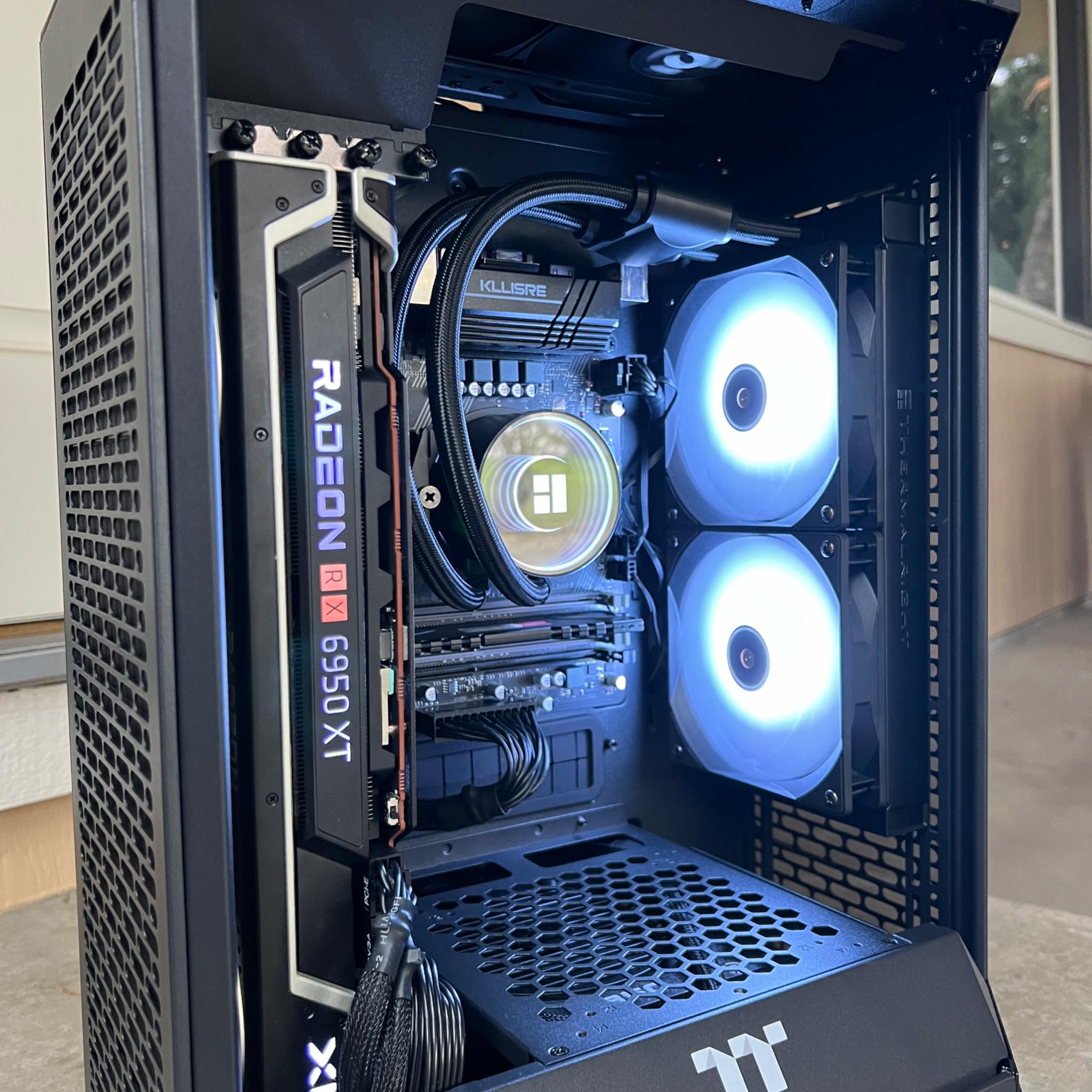 Rx 6950 XT 16GB | Ryzen 7 5800x | 32GB 3200mhz Corsair | 1tb nvme | 850w psu | windows 11 pro
