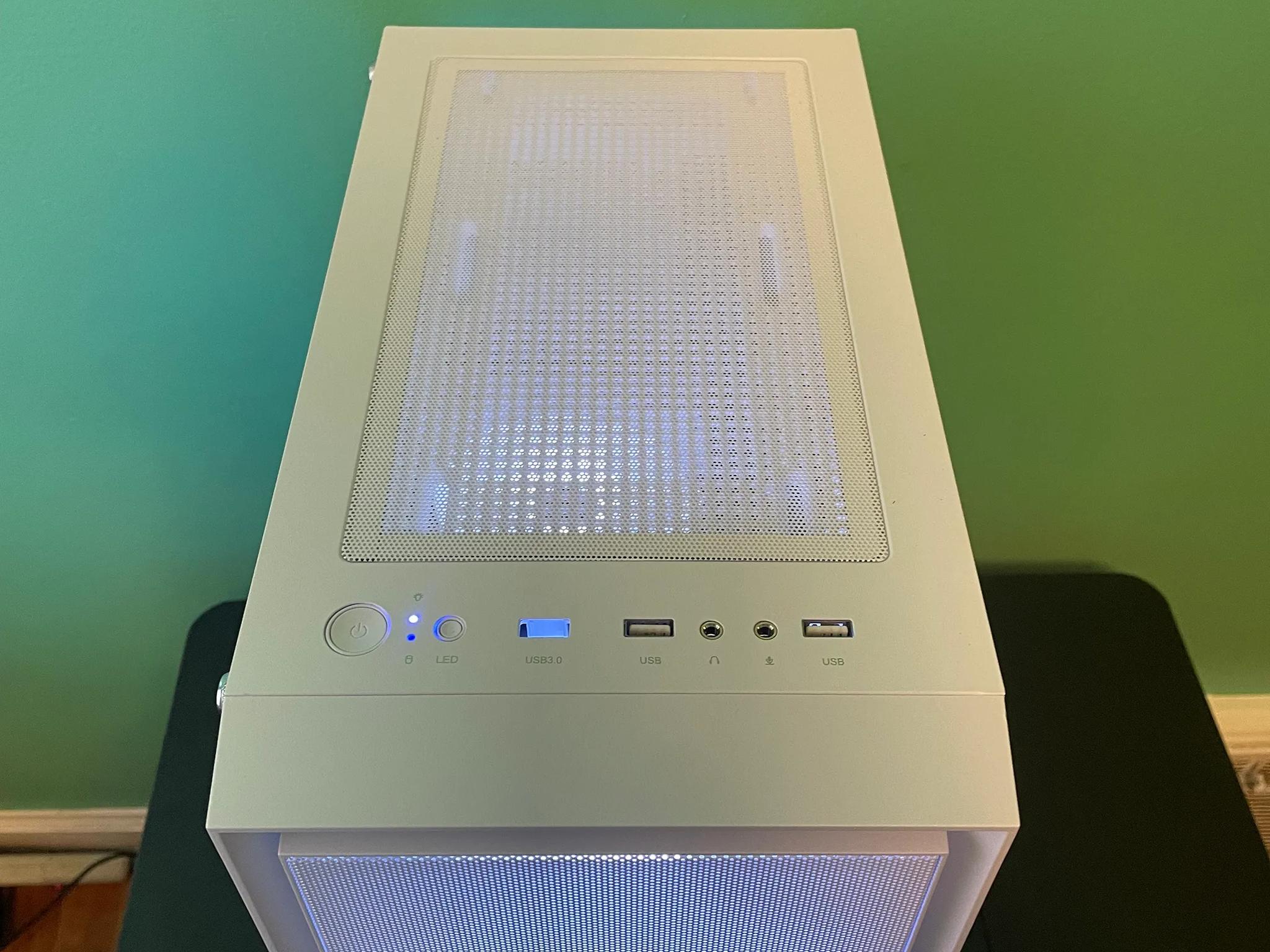 SLEEK Glass Gaming PC | Intel i5 / Nvidia GTX970 / 8GB / 600GB Win 10 Pro WiFi