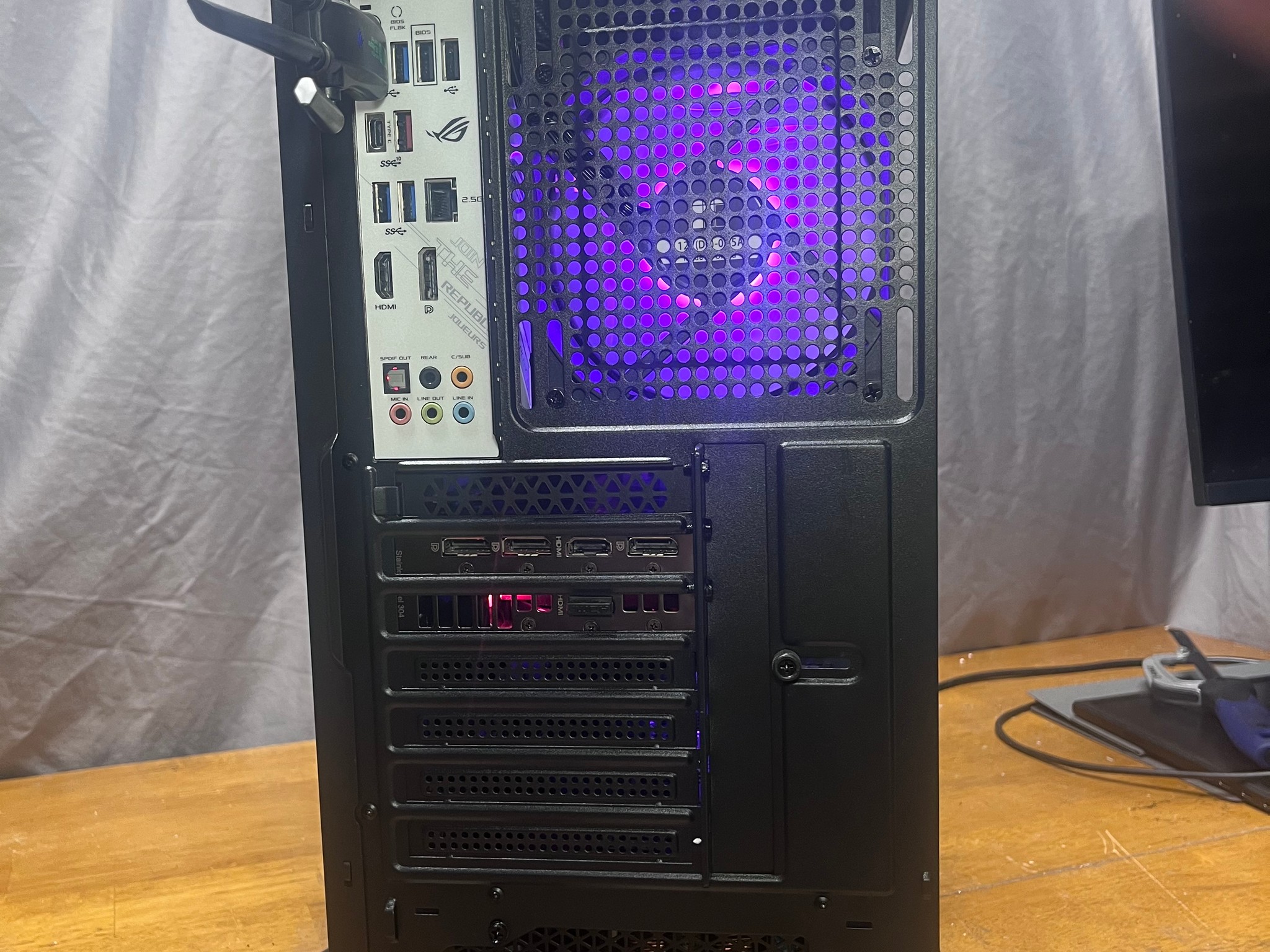 RTX 3060 TI | Ryzen 5 5600X | 32GB RAM | Gaming PC