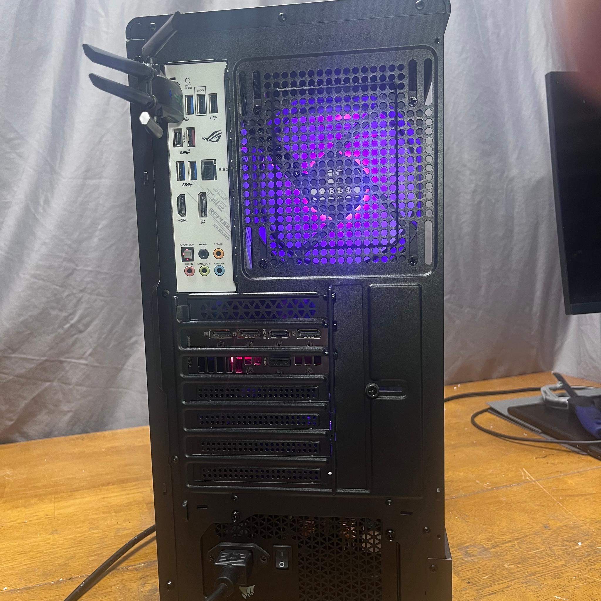 RTX 3060 TI | Ryzen 5 5600X | 32GB RAM | Gaming PC