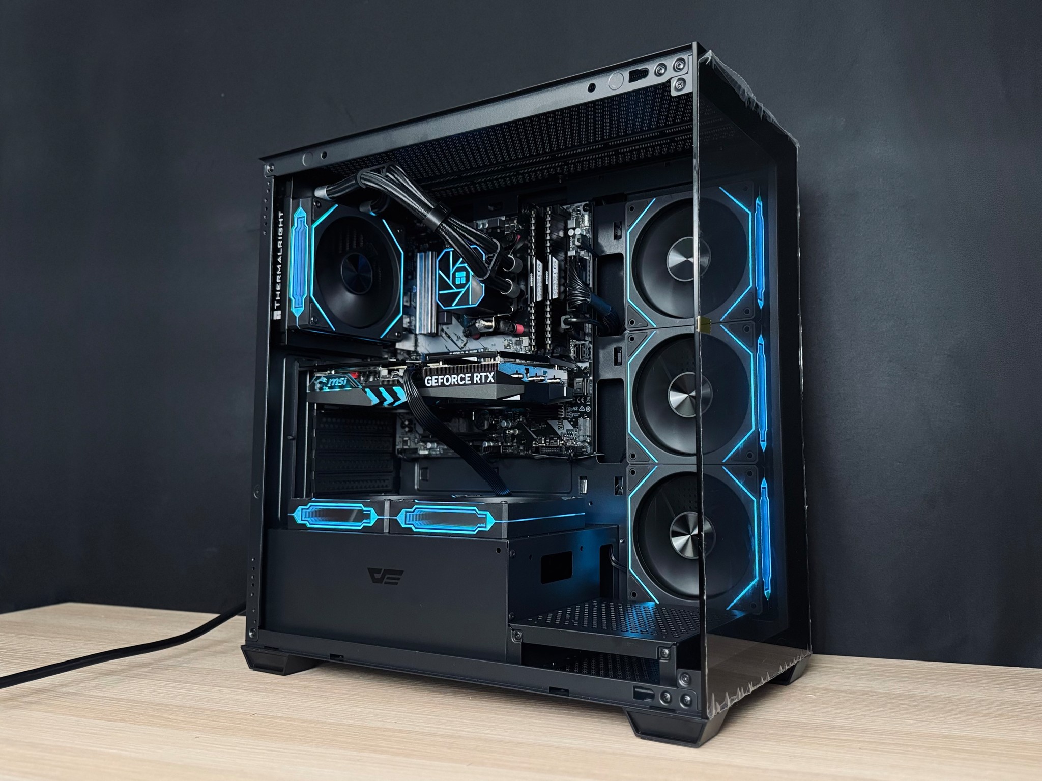 🥏ARO | 1440p Gaming Pc : RTX 4060ti, Ryzen 7 5700x, 32GB RAM, 1TB M.2 SSD, WIFI