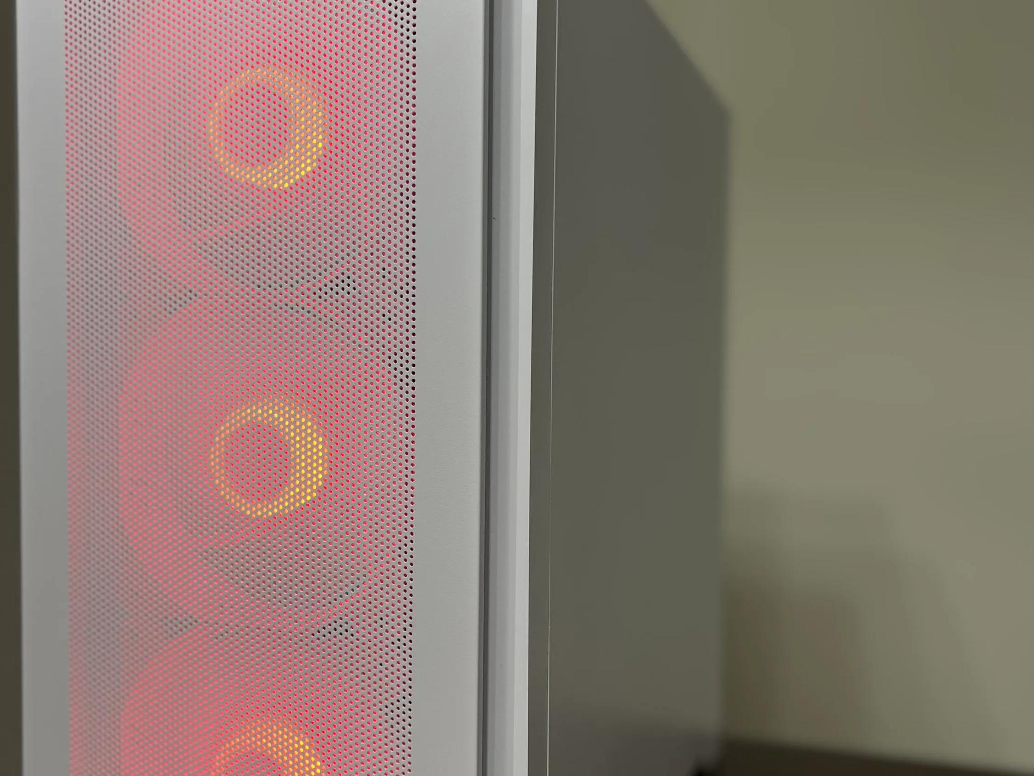 ⚪❄️ Ryzen 5 3600 | GTX 1060 6GB 🧊| 16GB Ram 🧊| 512GB Gen4 NVME ❄️Custom White PC ⚪