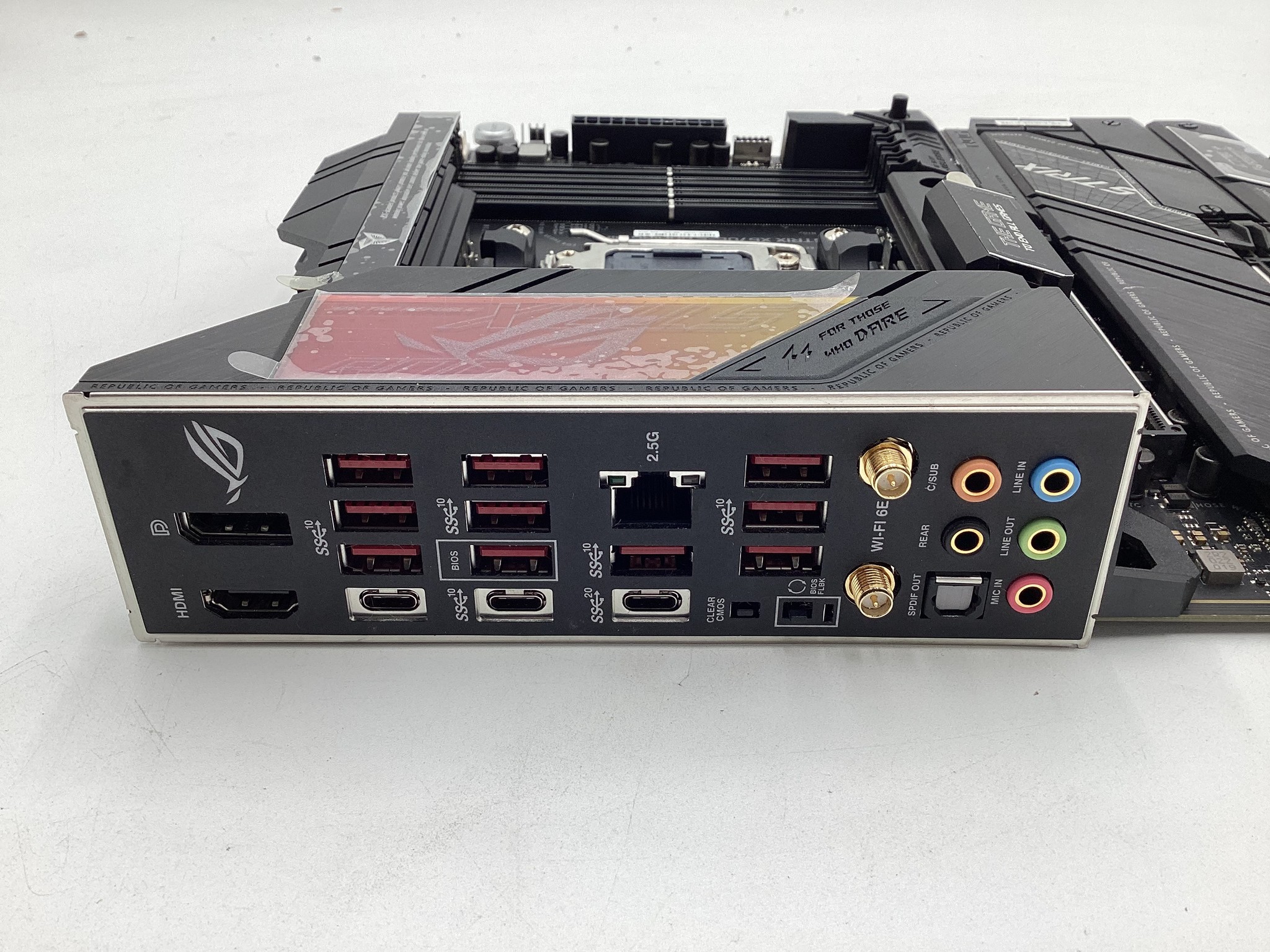 ASUS ROG Strix X670E-E Gaming Socket AM5(LGA 1718) Ryzen 7000 ATX Motherboard