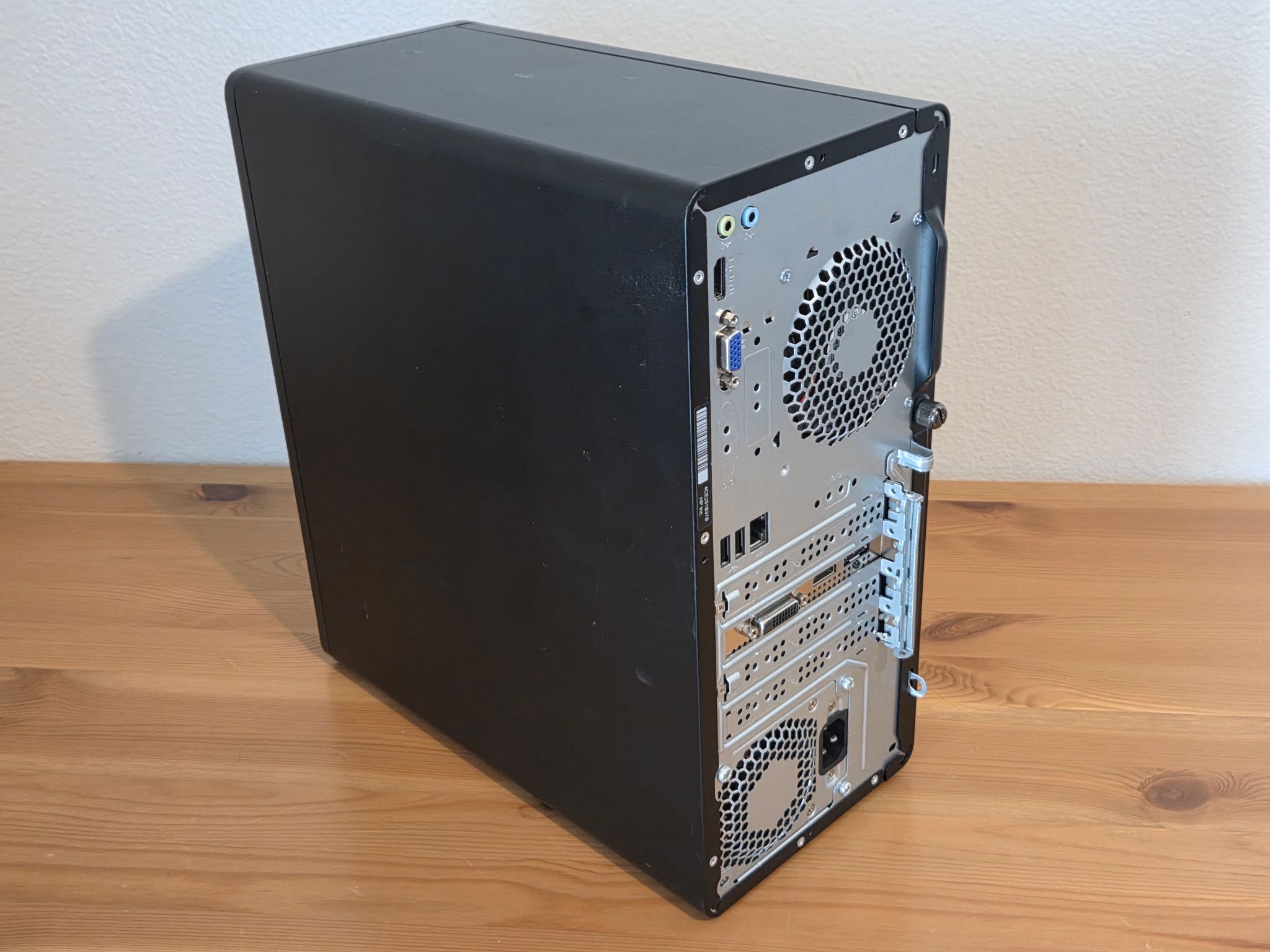 Ultra Budget Gaming Done Right! i5 10400, GTX 1050 Ti, 16GB Ram, Windows 11